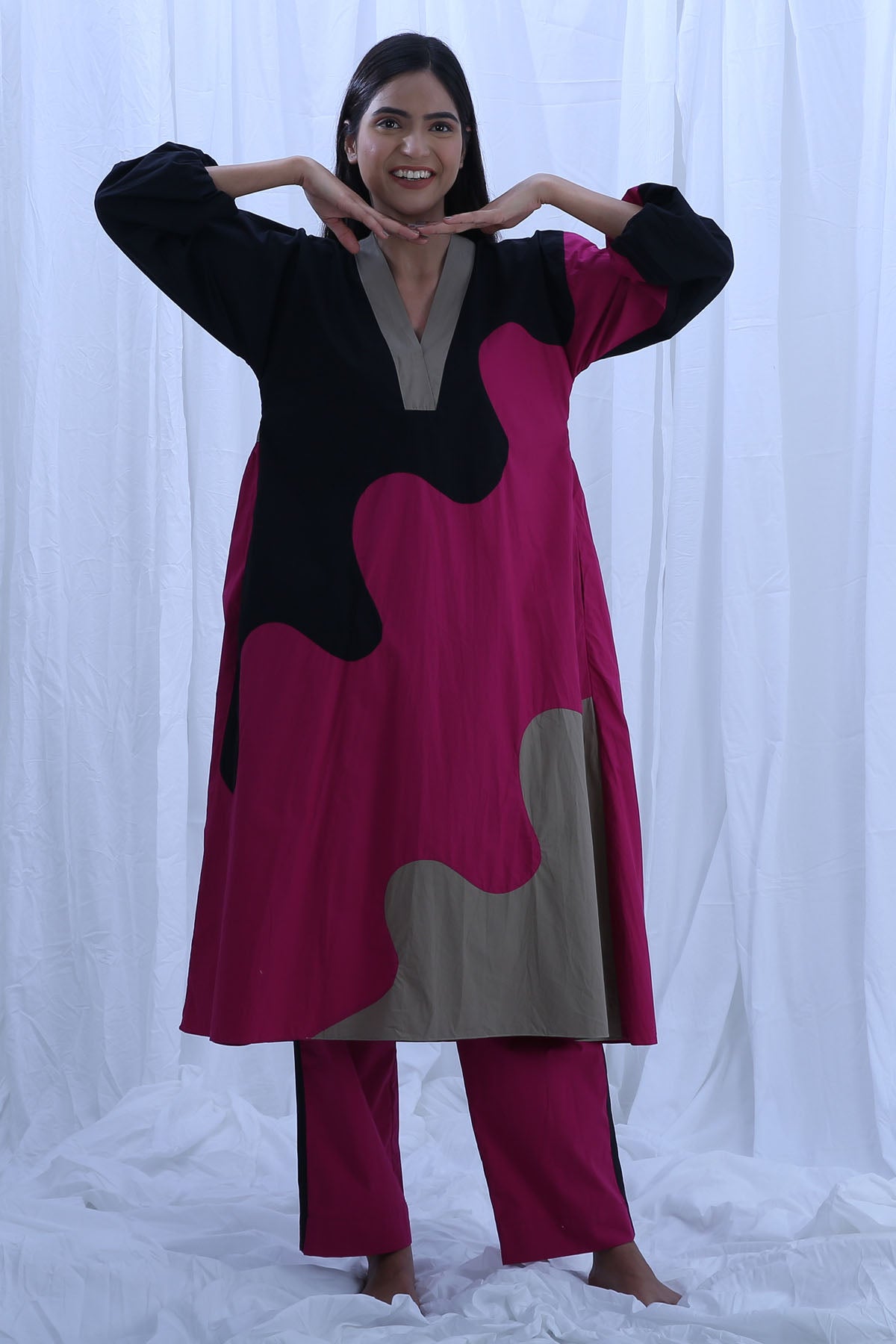 Buy Designer Colorblock V-Neck Kurta & Pants Online