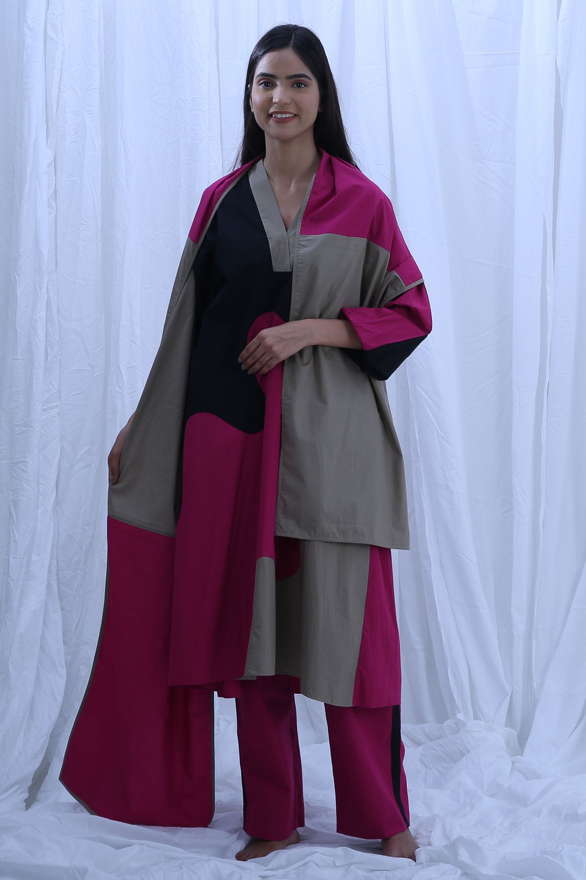 Buy Designer Colorblock V-Neck Kurta Set Online