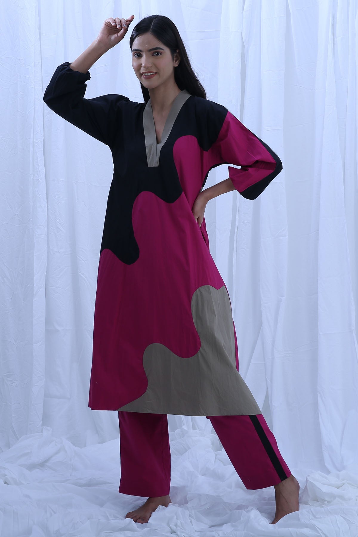 Colorblock V-Neck Kurta Set