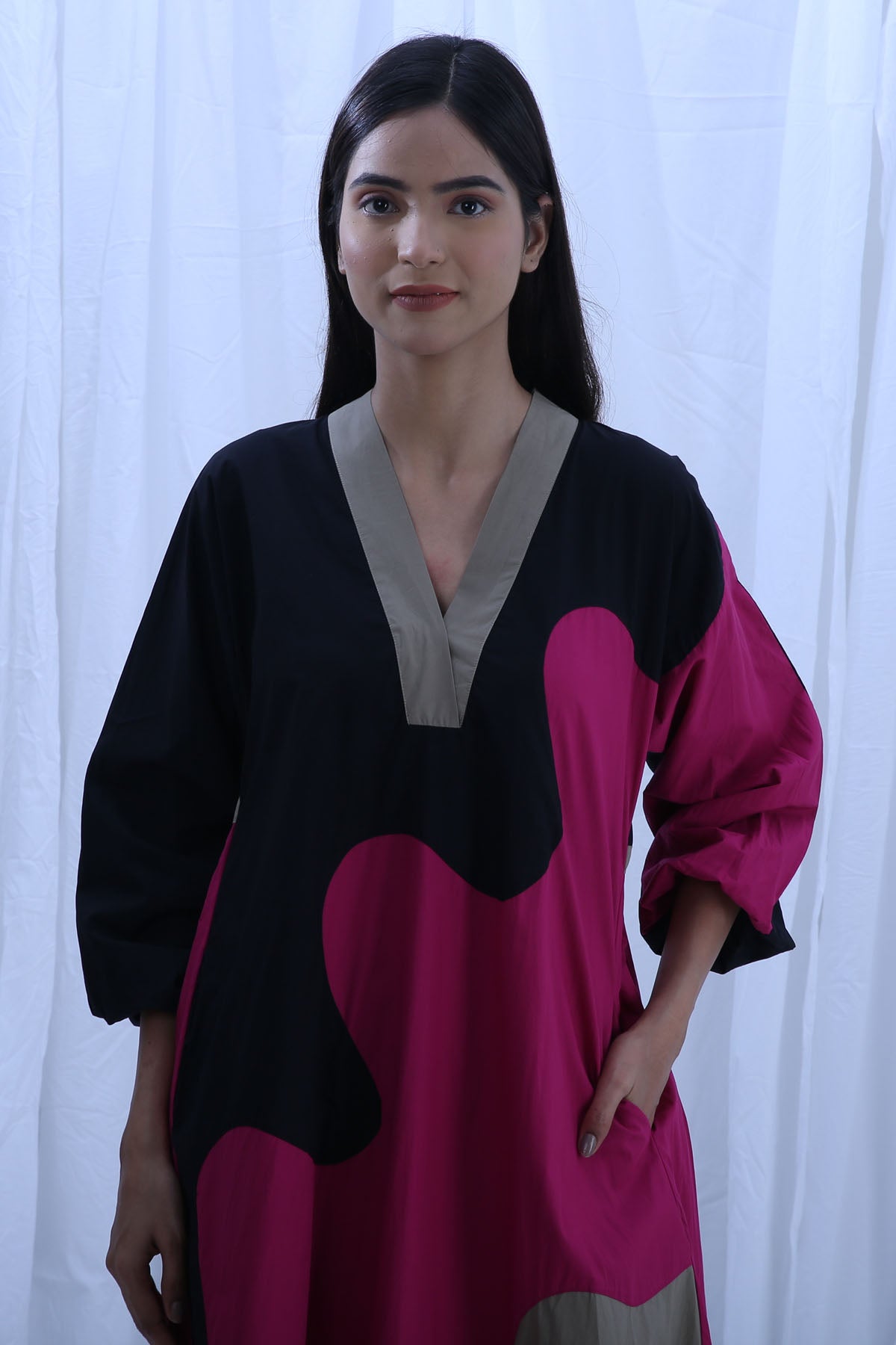 Colorblock V-Neck Kurta Set