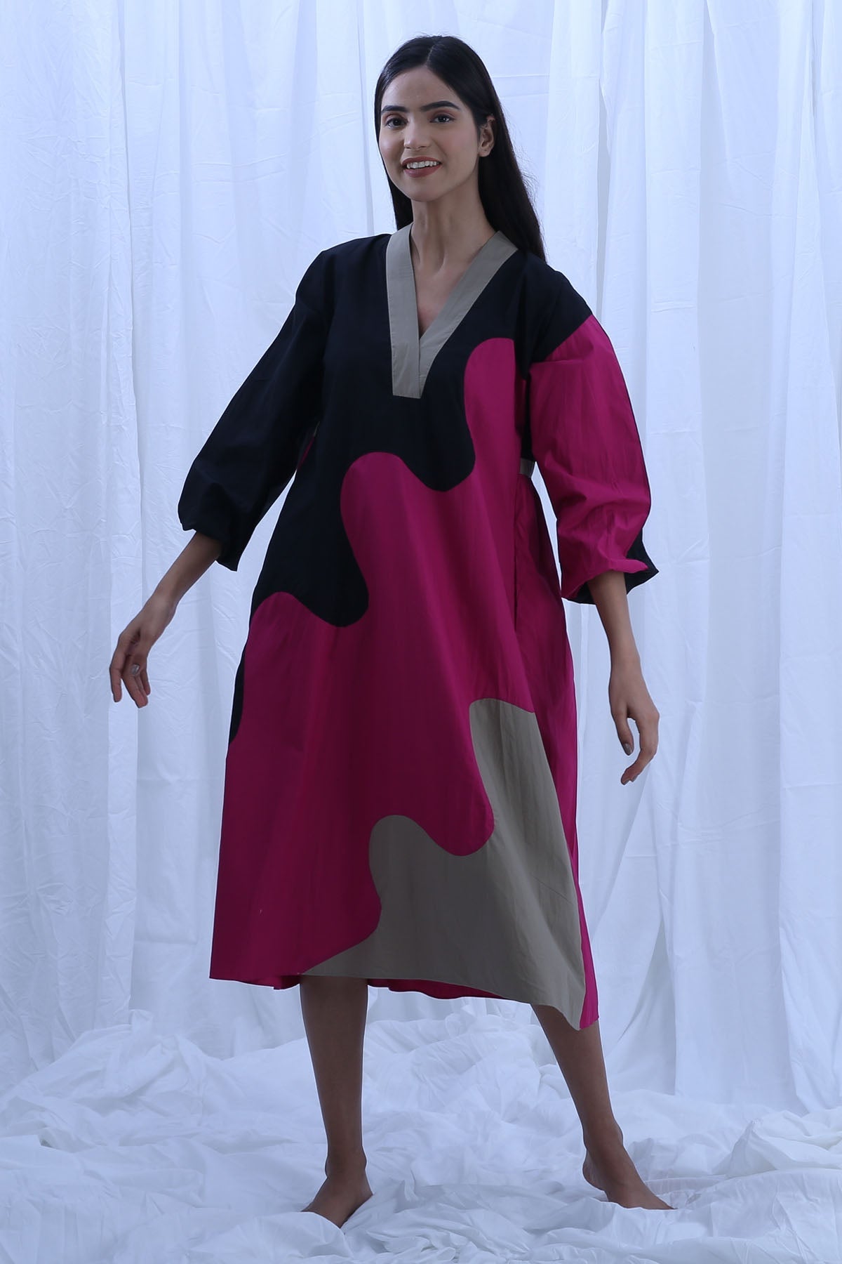 Buy Designer Colorblock V-Neck Midi Dress Online