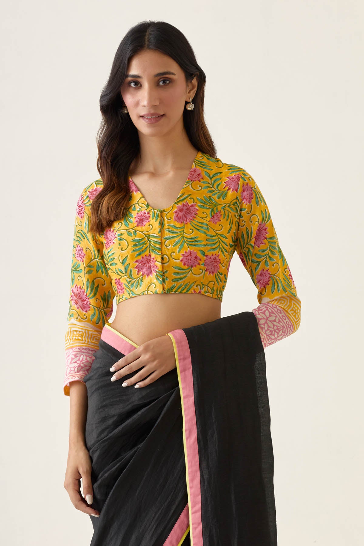 Contrast Border Linen Silk Saree