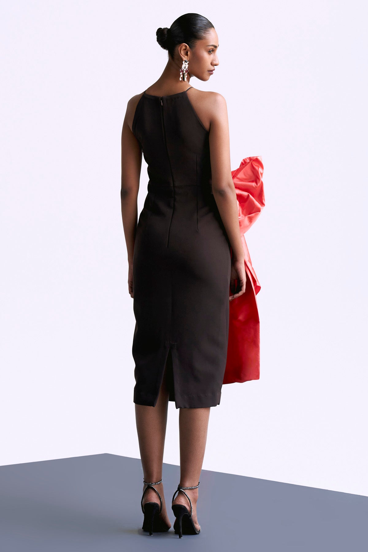 Contrast Sleeveless Midi Dress