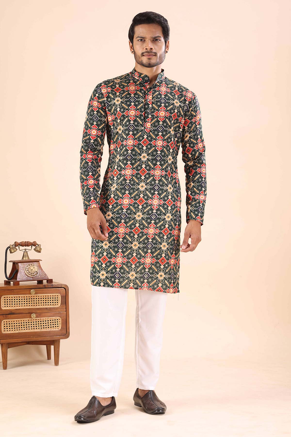 Cotton Green Print Collar Kurta