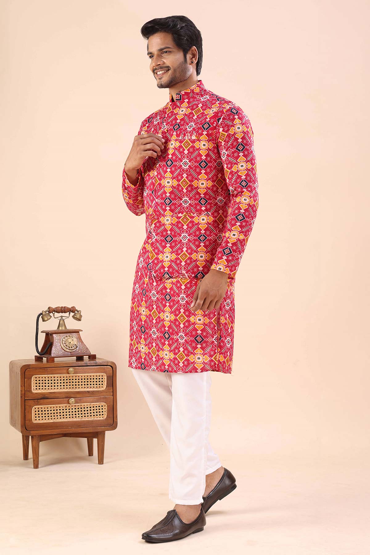 Cotton Rani Print Collar Kurta