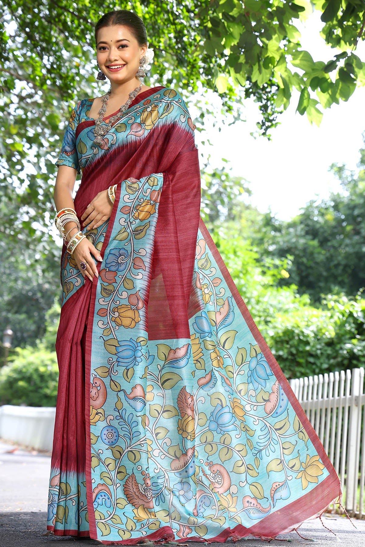 Buy Cotton Silk Red Printed Saree by Lili Lala for women online at ScrollnShops