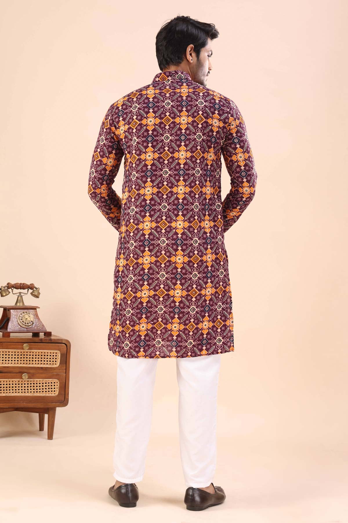 Cotton Wine Print Collar Kurta
