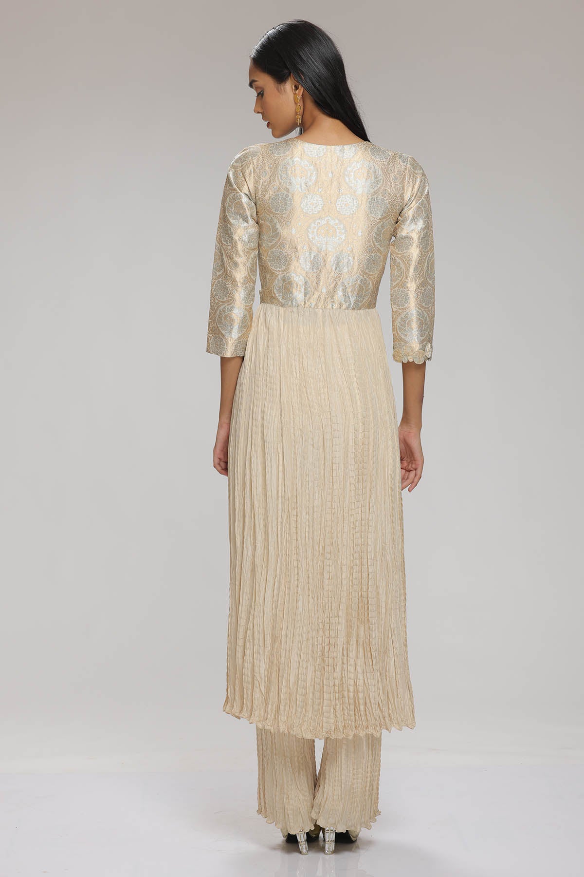 Cream Crinkled Slit Kurta Set