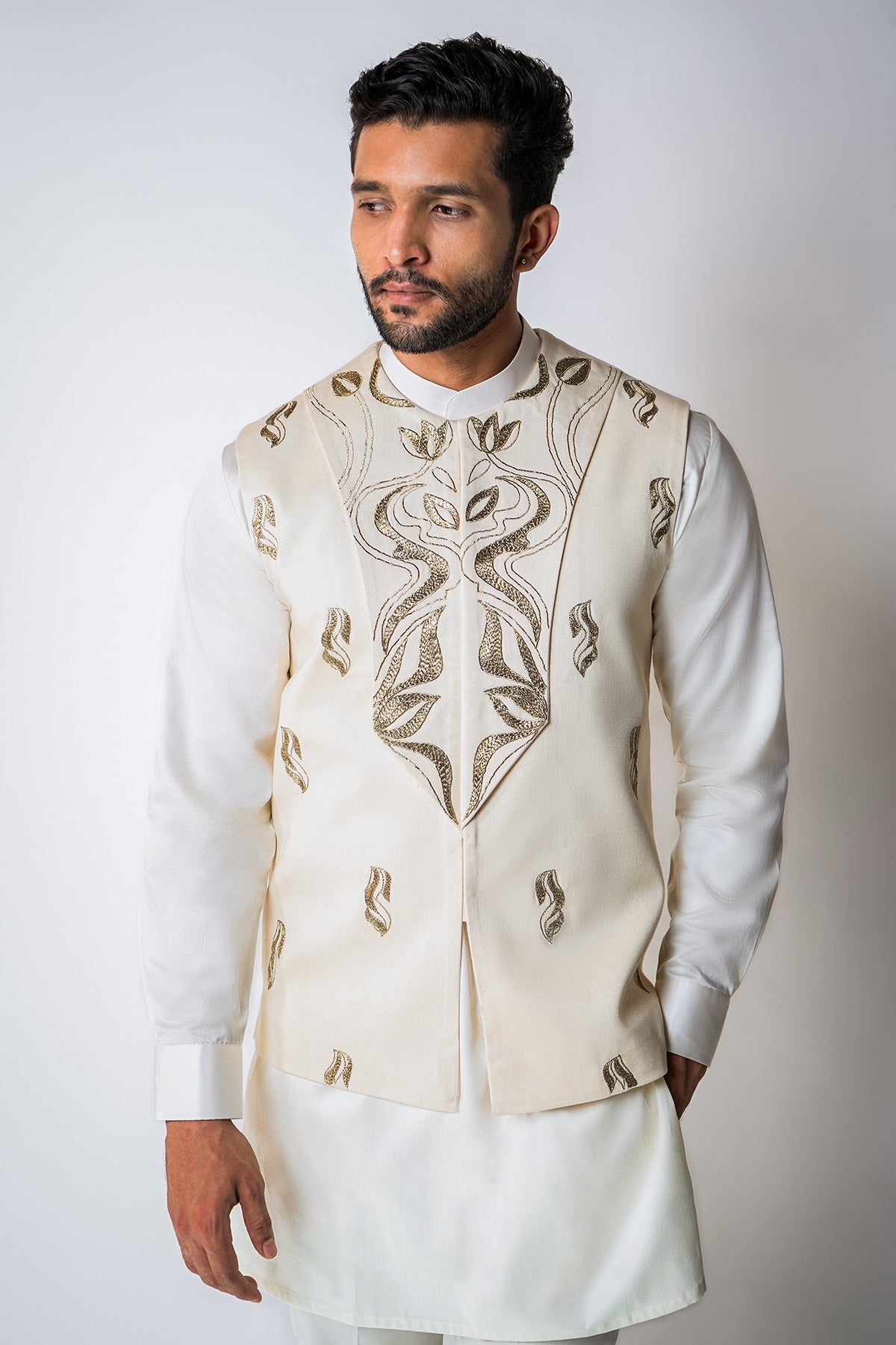 Cream Gold Kasab Dori Bundi Set