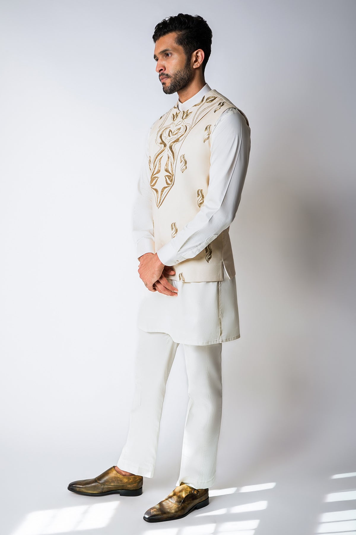 Cream Gold Kasab Dori Bundi Set