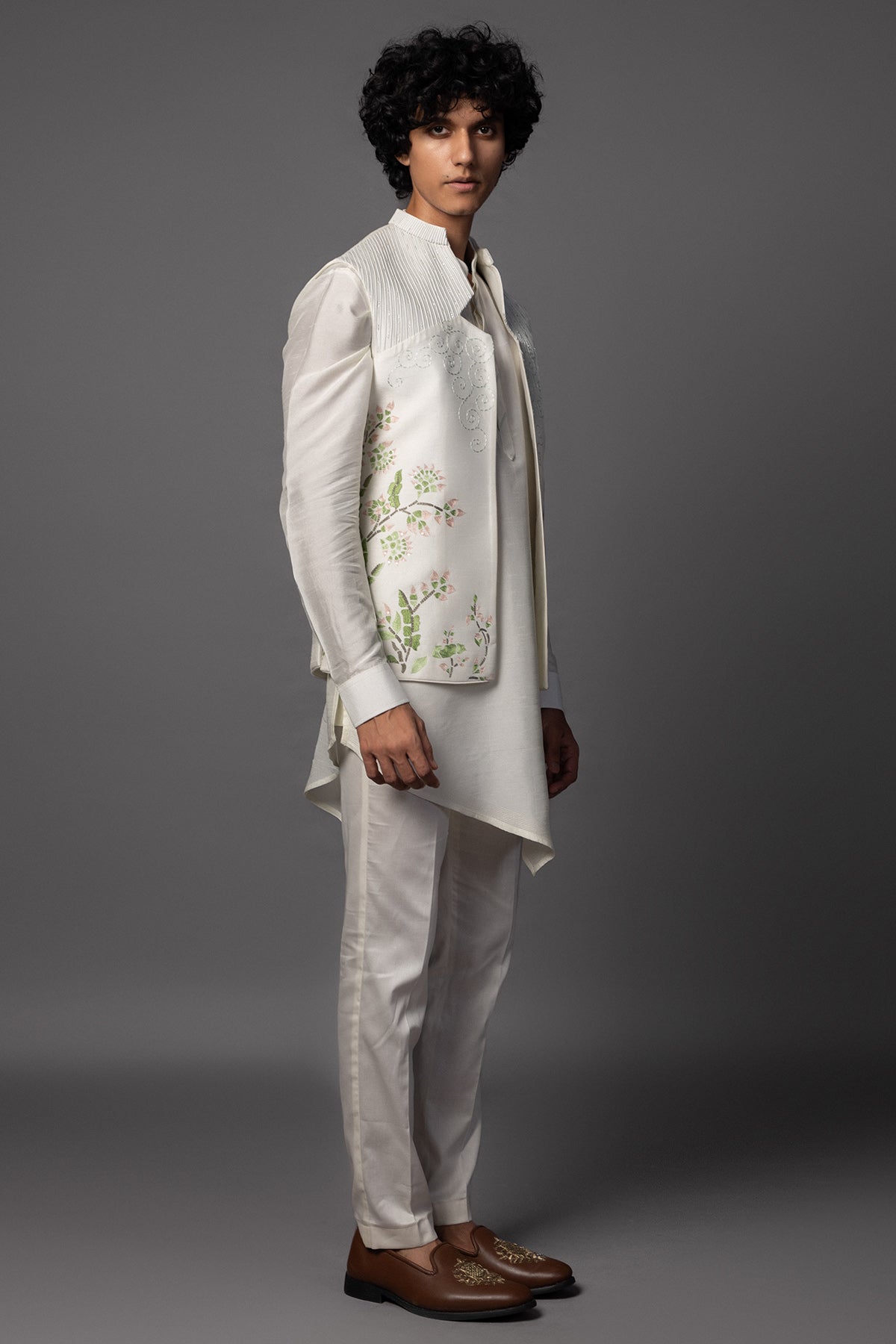 Cream Kasuti Leather Kurta Set