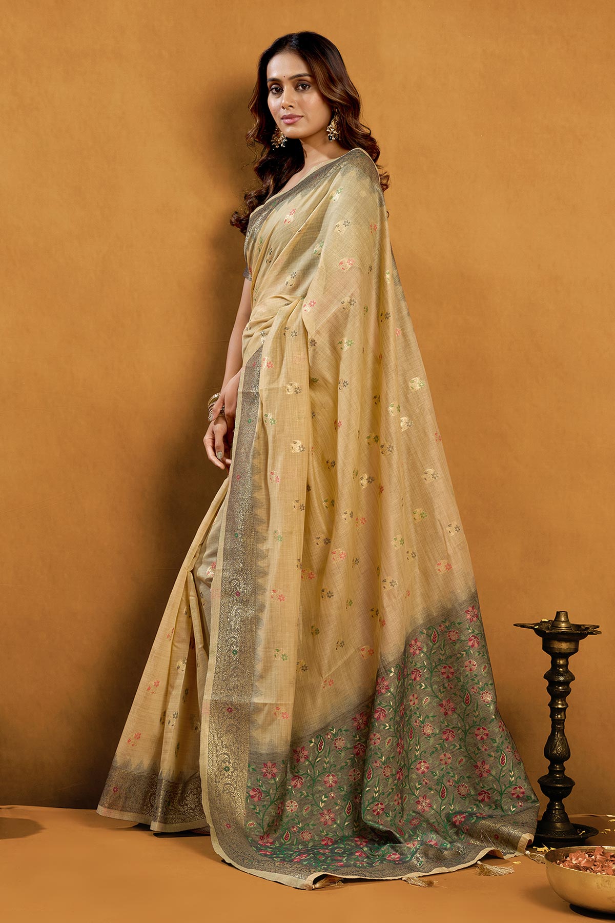 Cream Premium Cotton Zari Saree