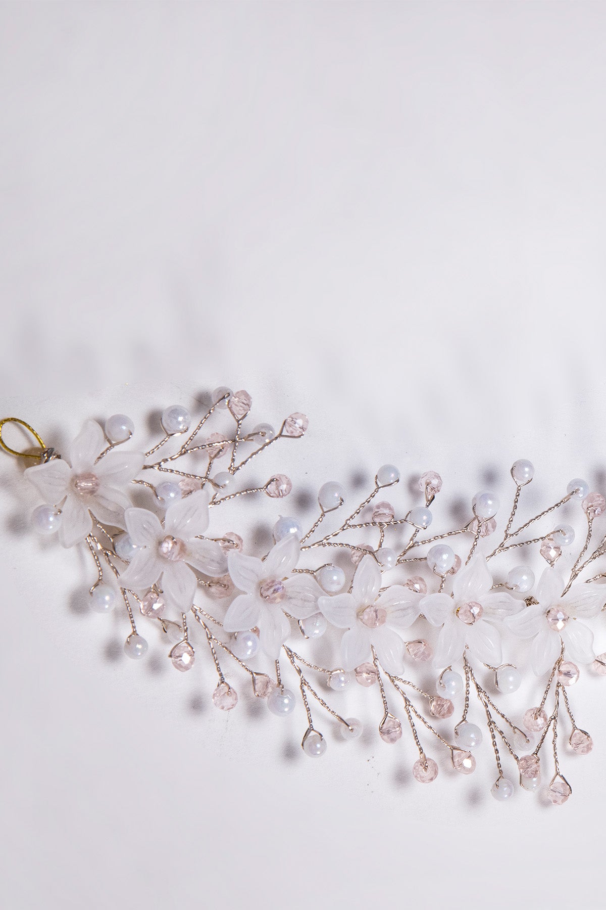 Crystal White Bale Bun Clip