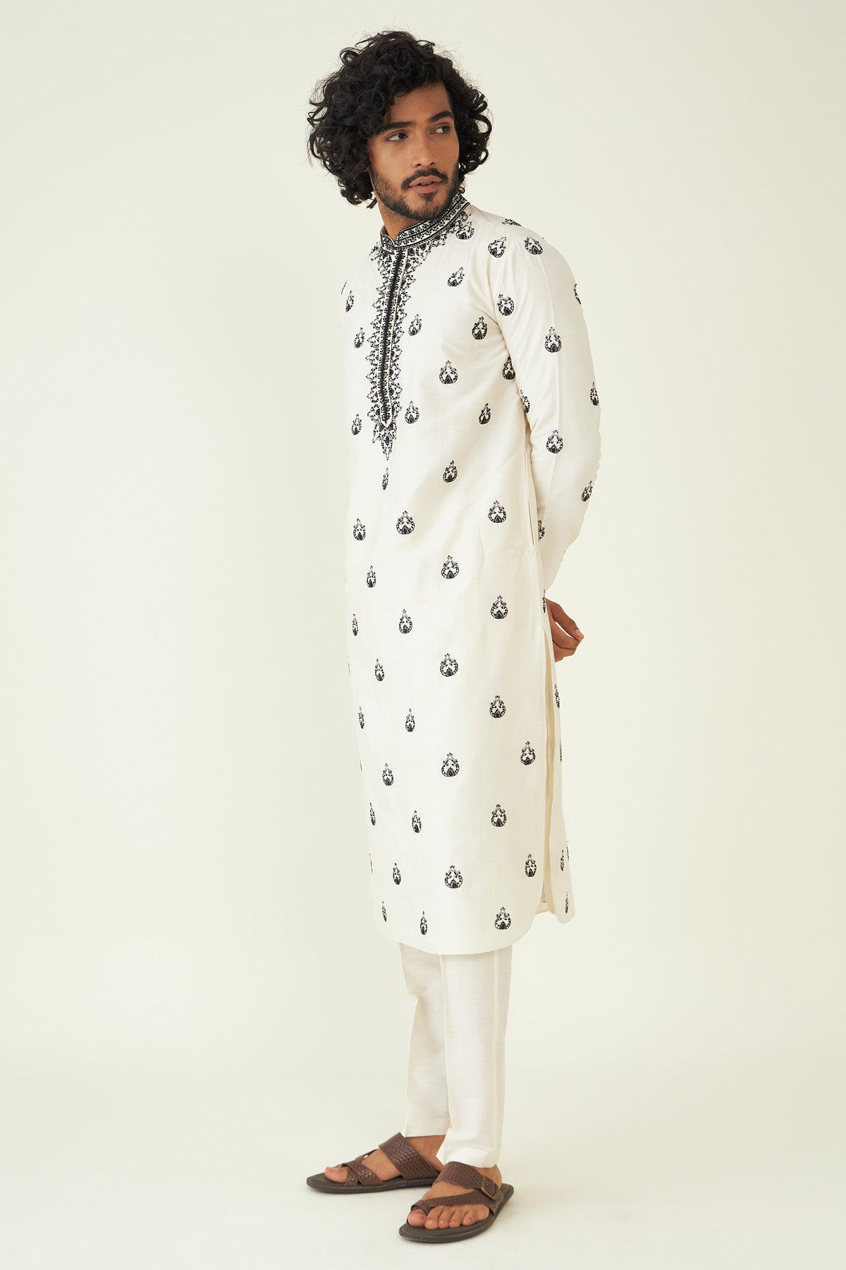 Cutdana Embroidered Kurta Set