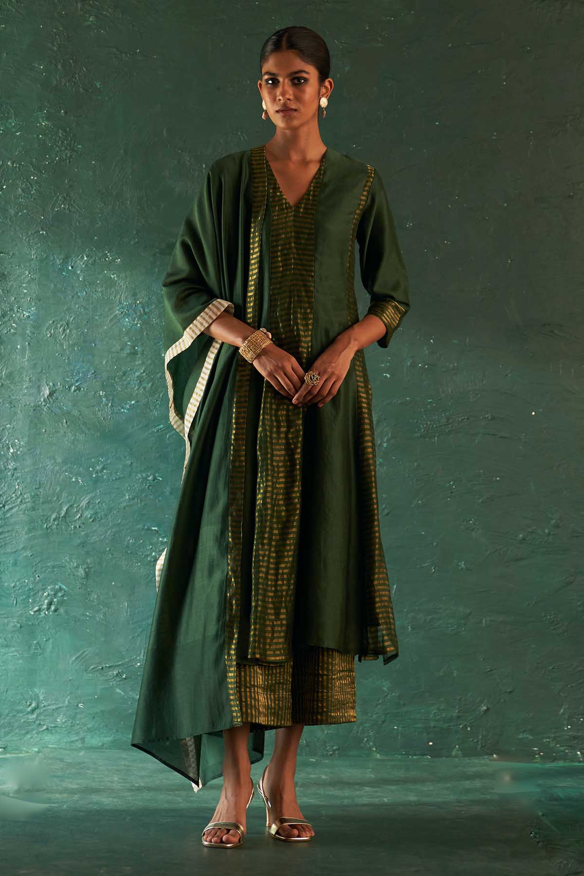 Buy Deep Green V-Neck Long Kurta Set by Charkhee for women online at ScrollnShops