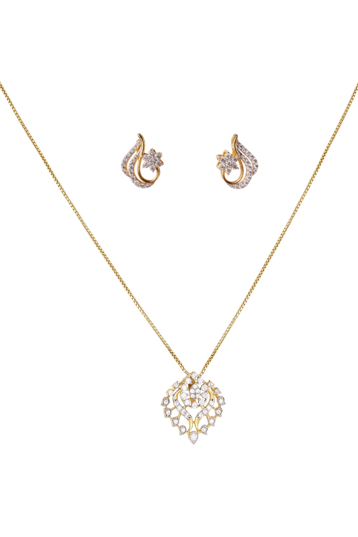 Diamond Studed Gold Pendant Set