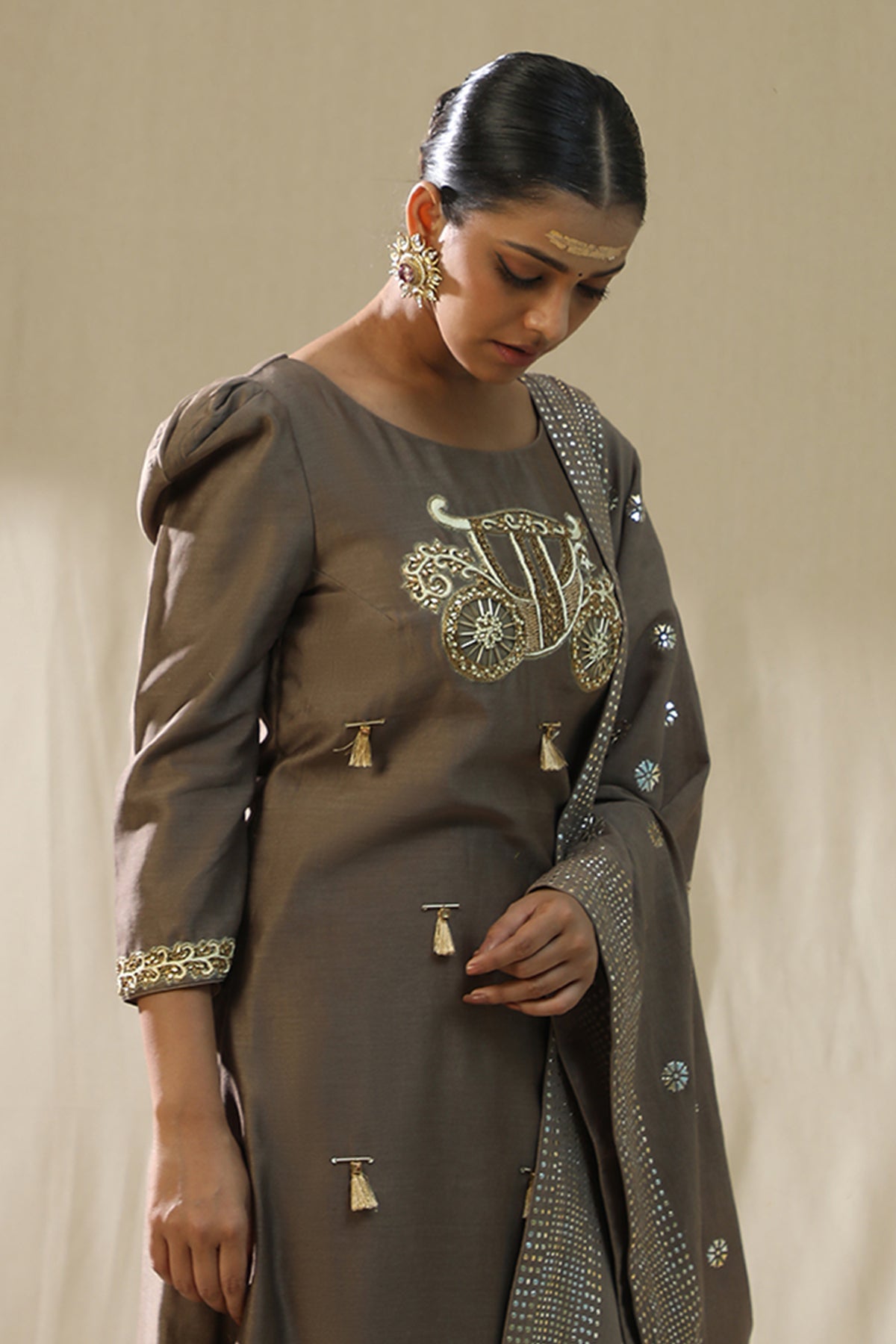Dori Embroidered Mocha Kurta Set