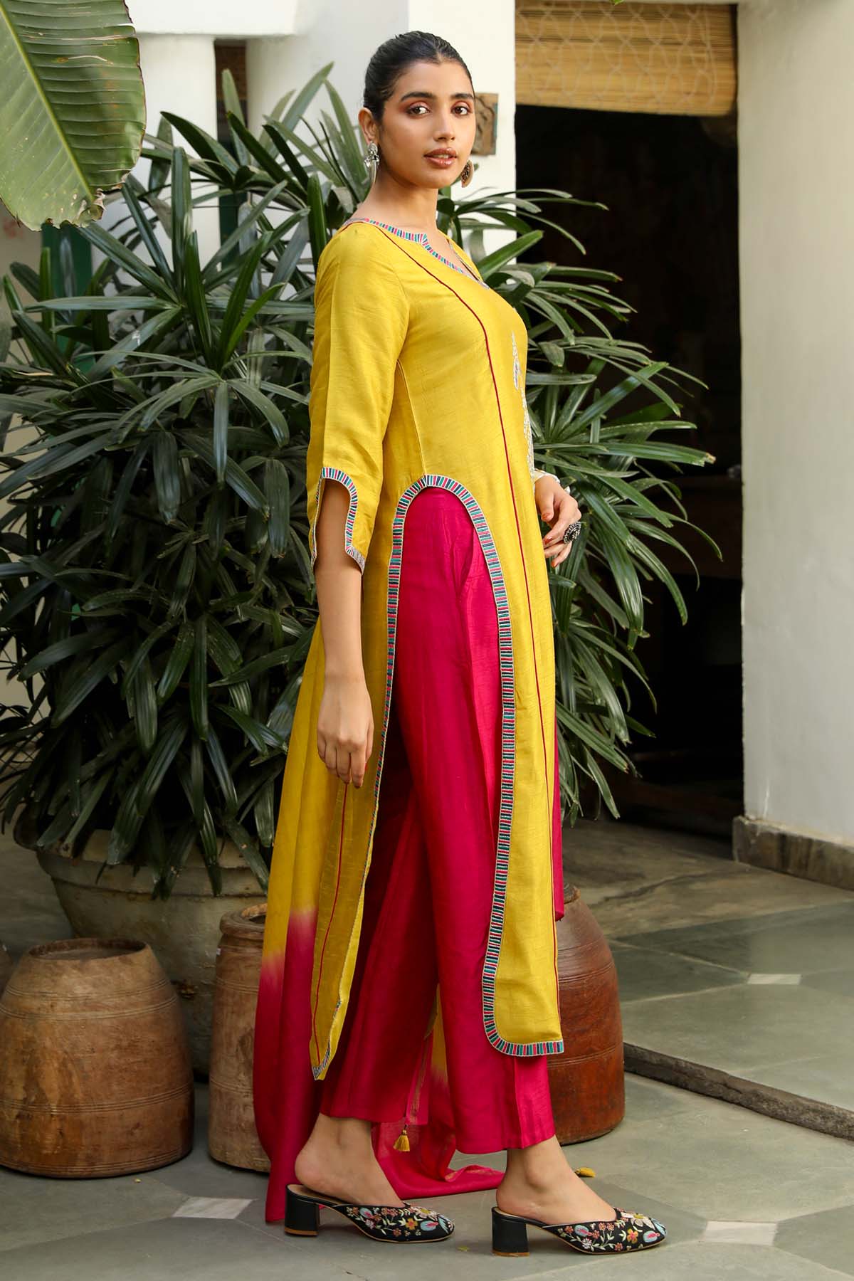 Dual Tone Resham Work Kurta Set