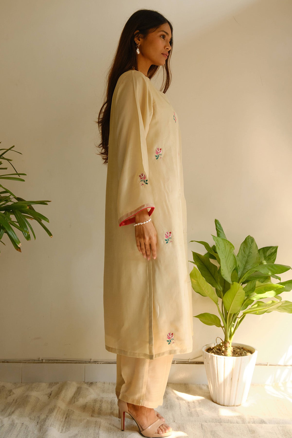 Ecru Resham & Zari Kurta Set