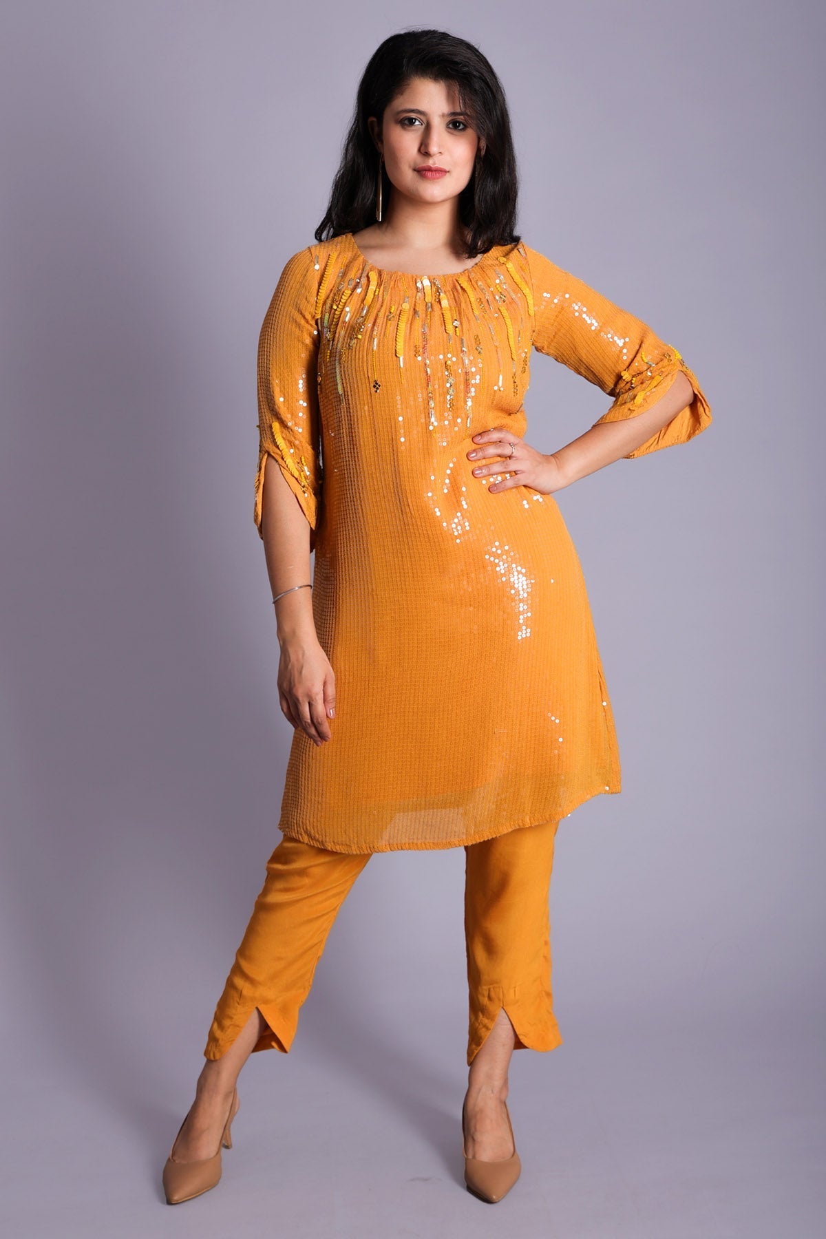 Etti Kapoor Embellished Sequence Kurta Set Online