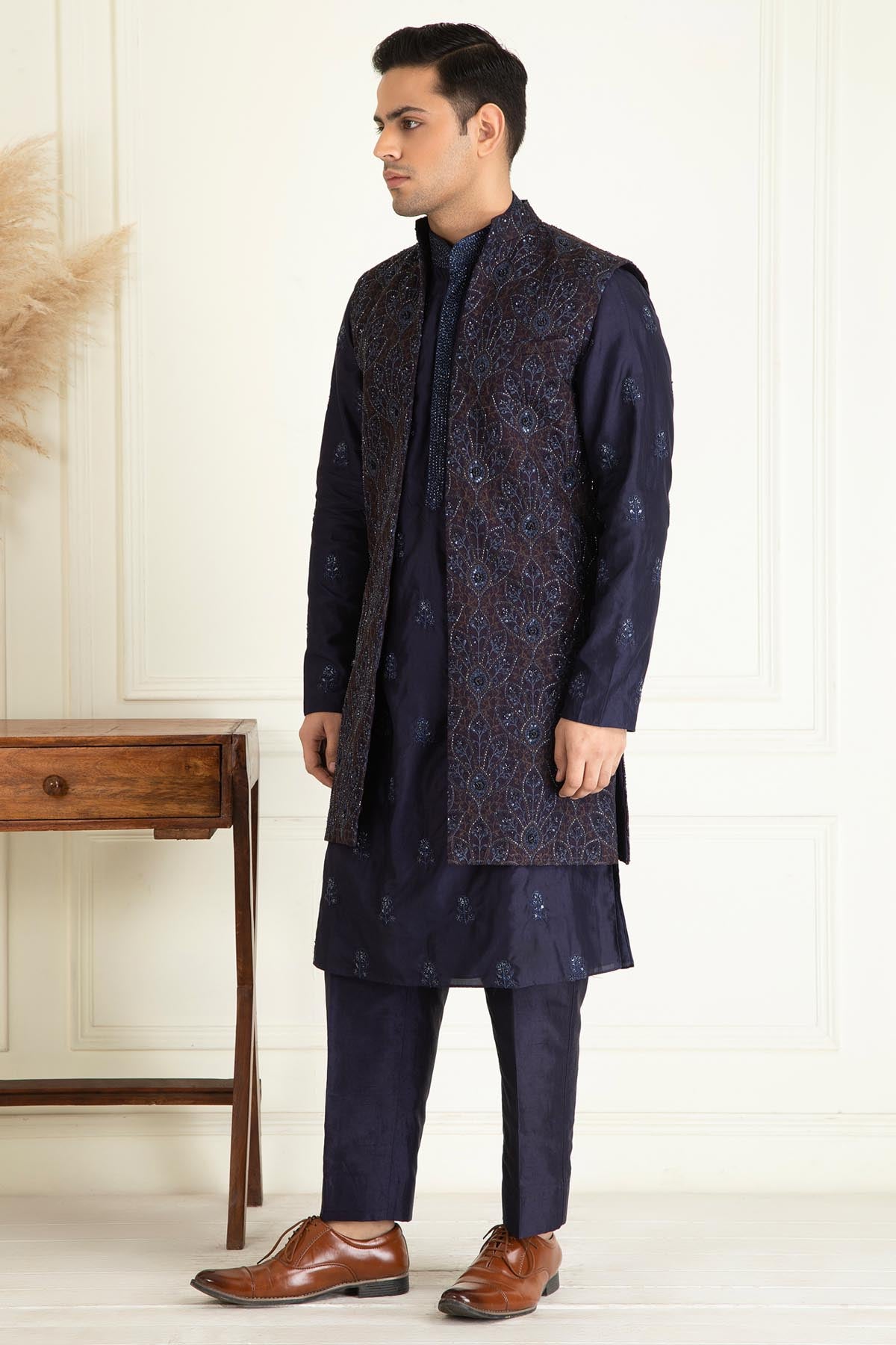 Embroidered Bundi Jacket Set