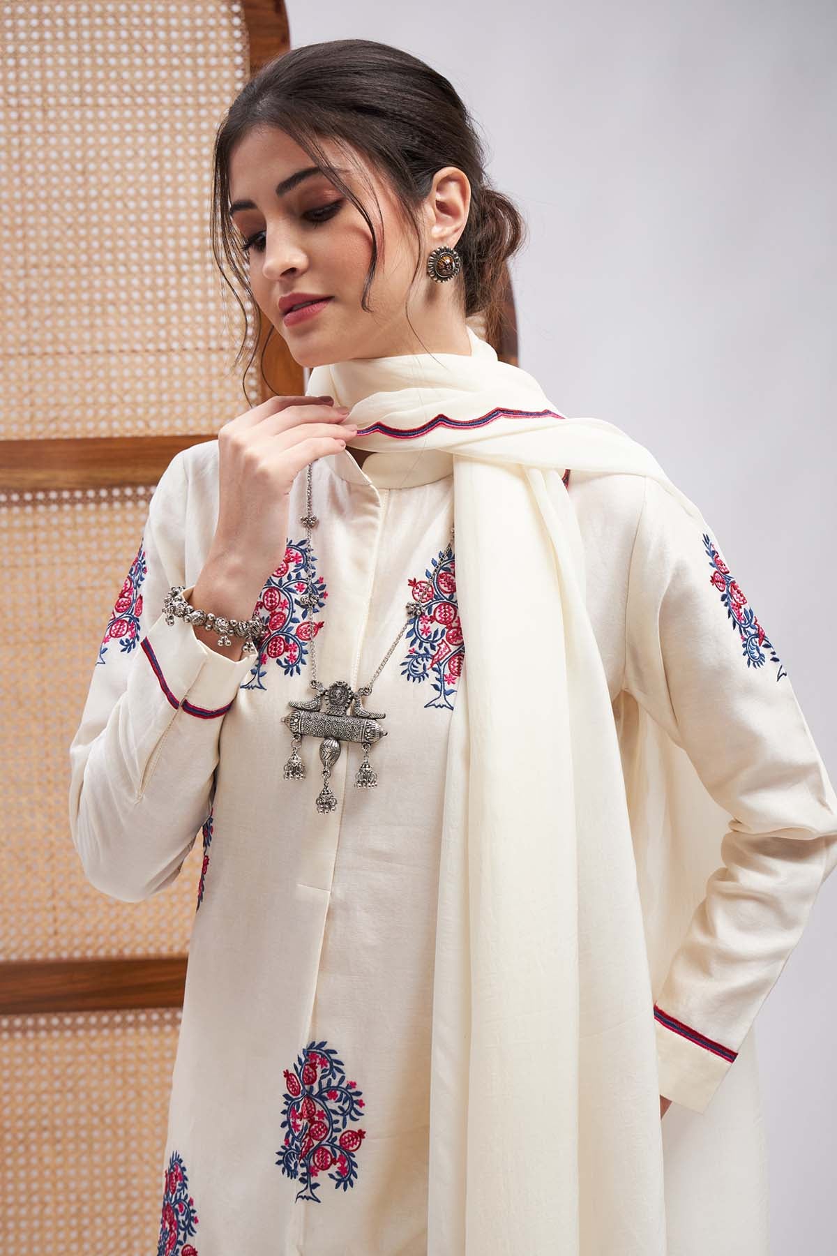 Off White Chanderi Kurta Set