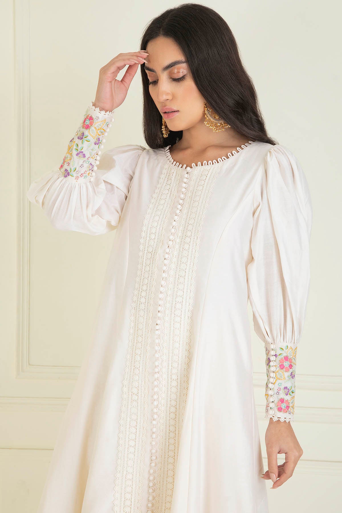 Embroidered Ivory Kurta Set