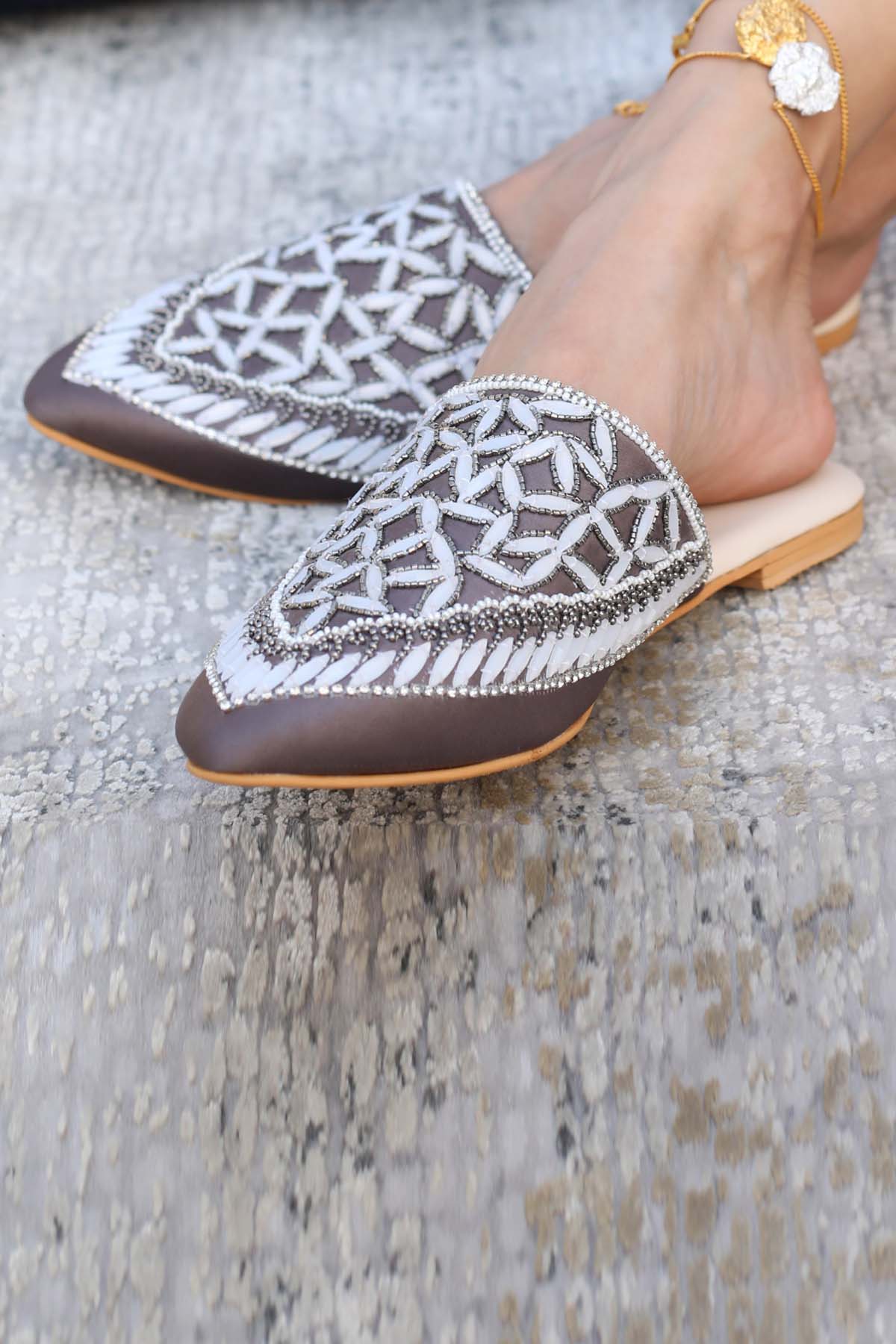 Embroidered Slip-On Mules