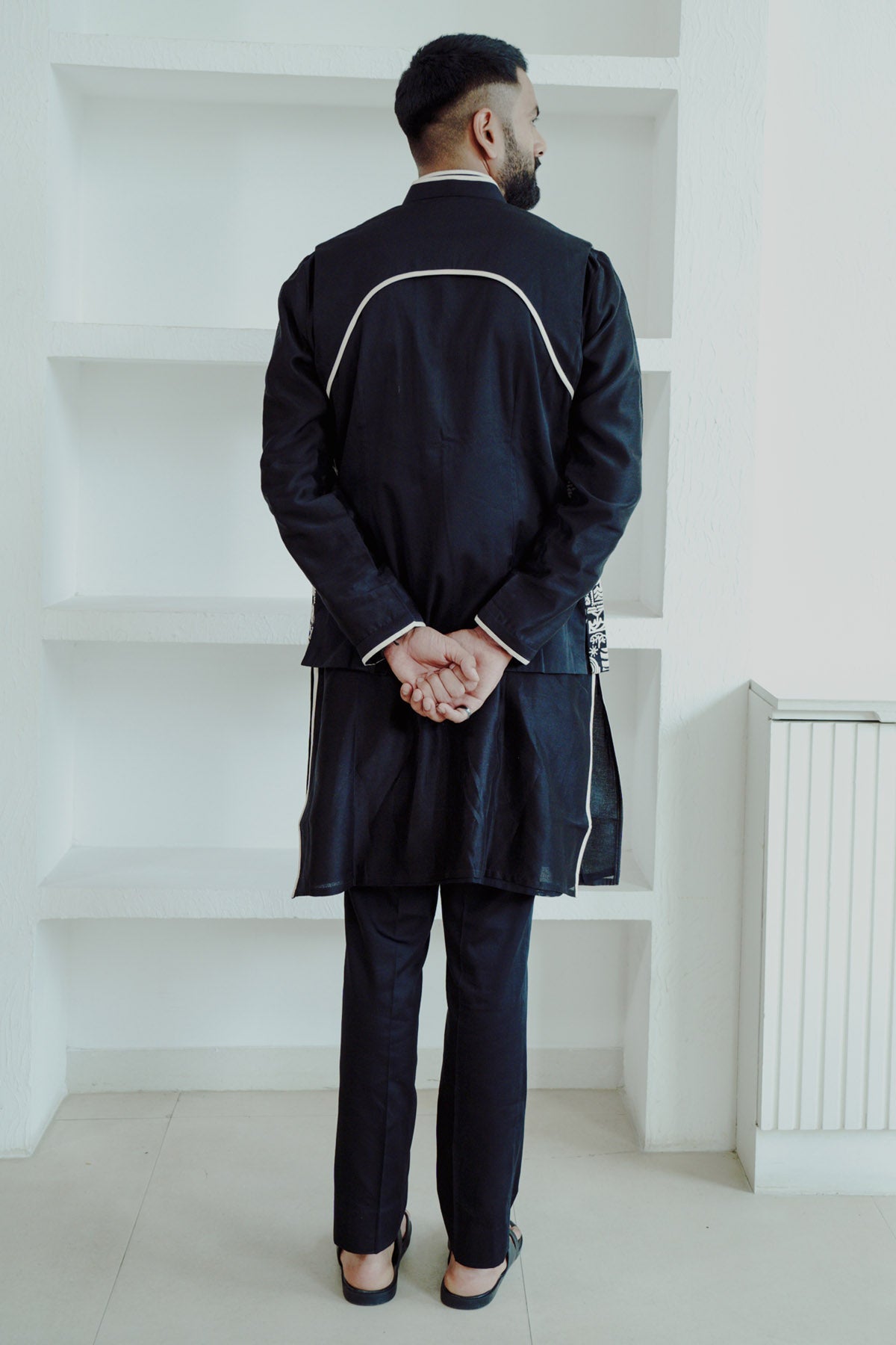 Embroidered Black Bundi Set