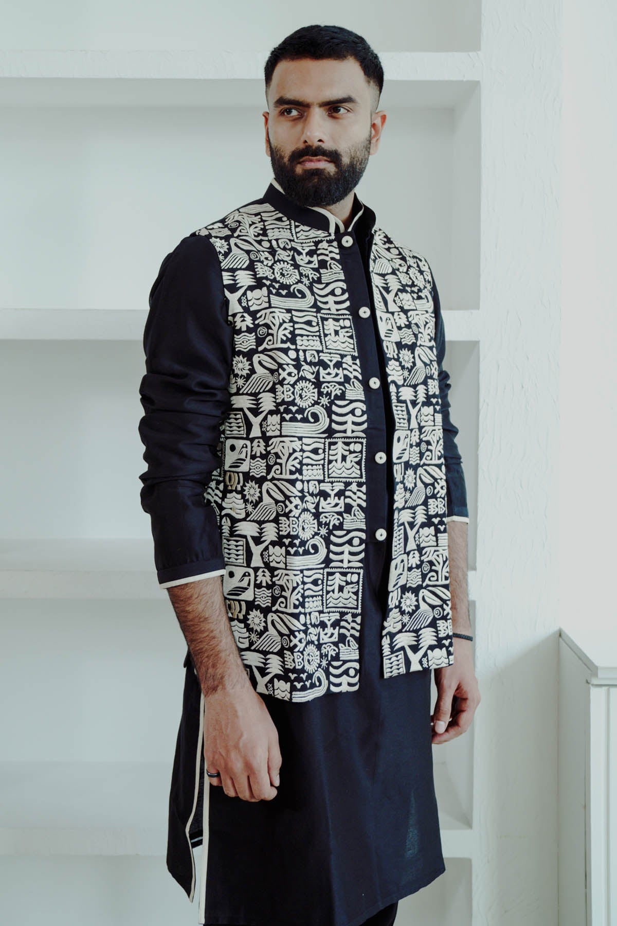 Embroidered Black Bundi Set