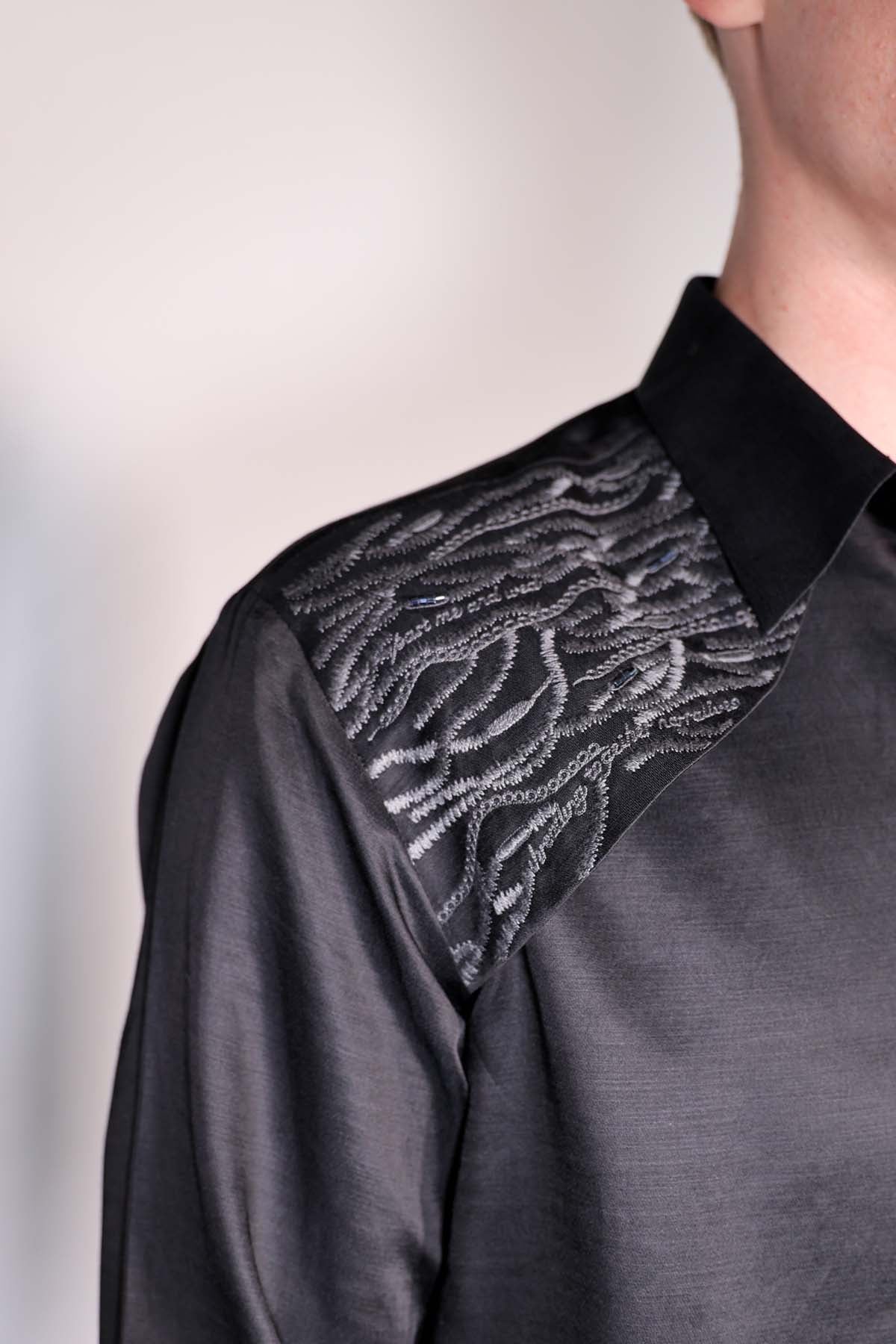 Embroidered Black Collar Shirt
