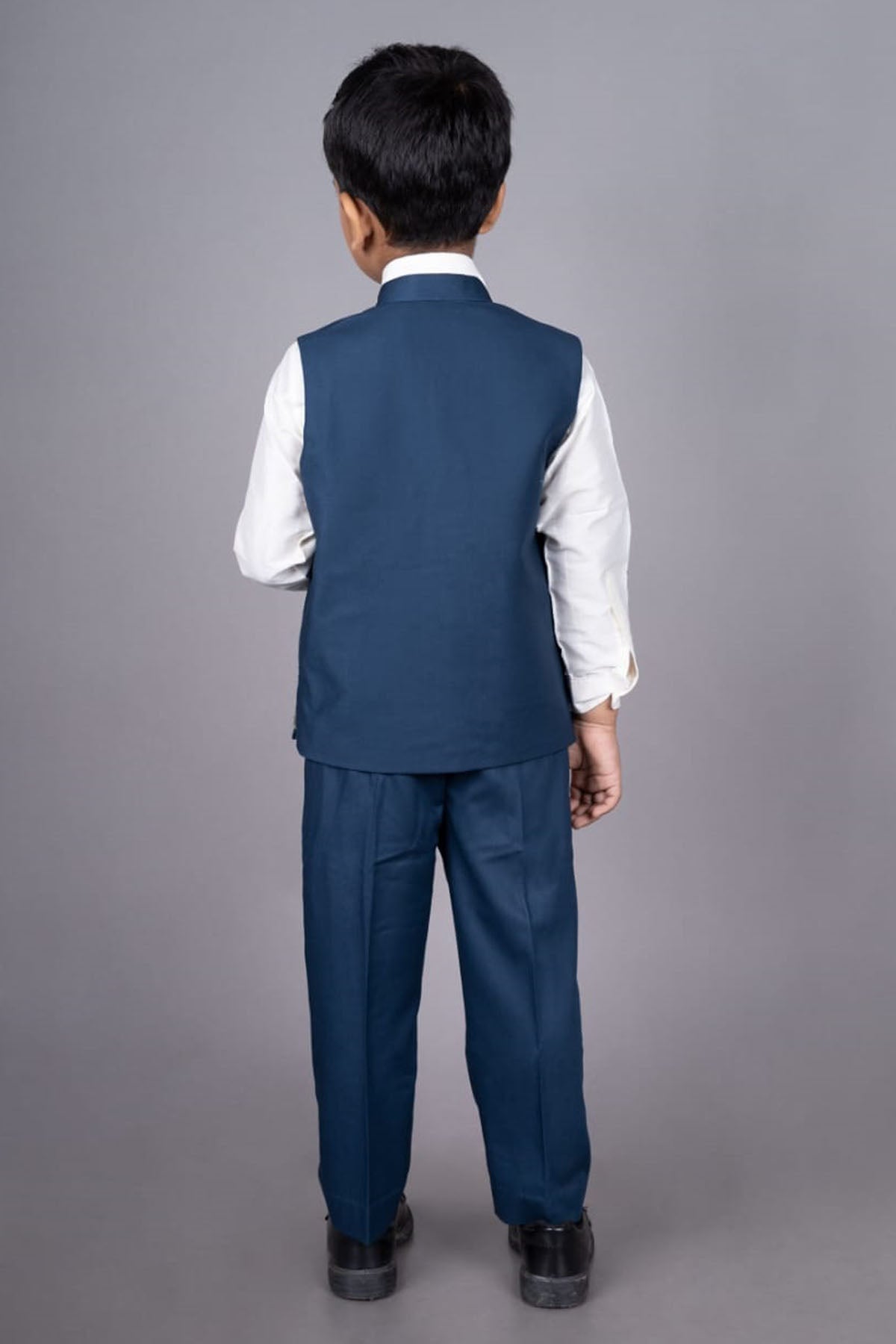 Embroidered Blue Bandhgala Set