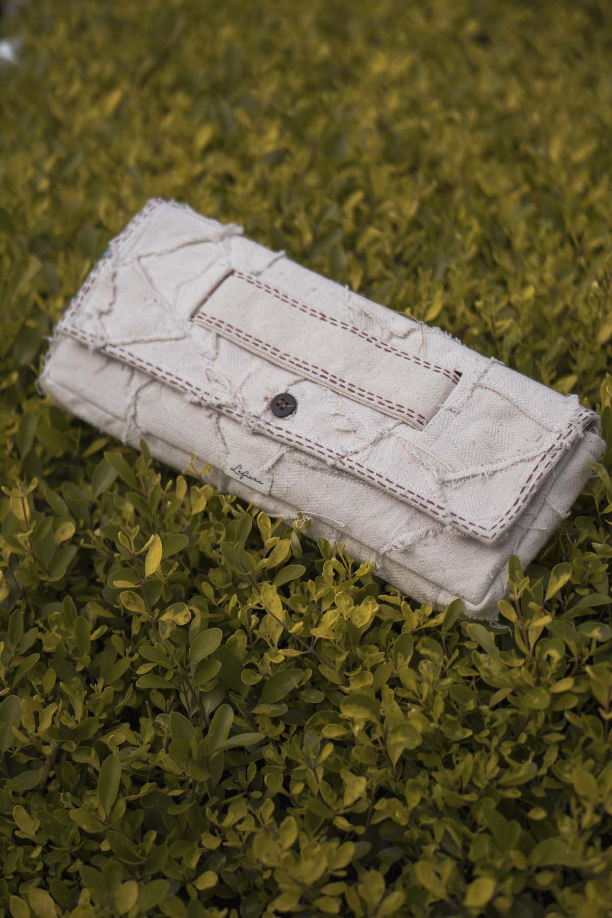 Buy Designer Kora Envelope Clutch By Lafaani