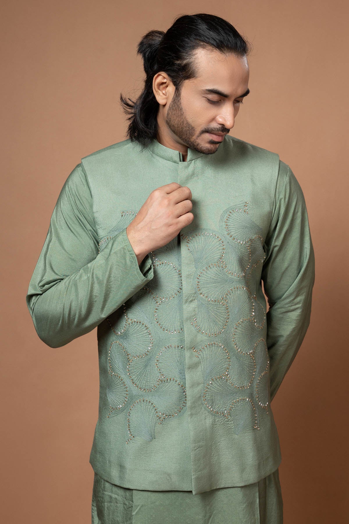Embroidered Green Bundi Set