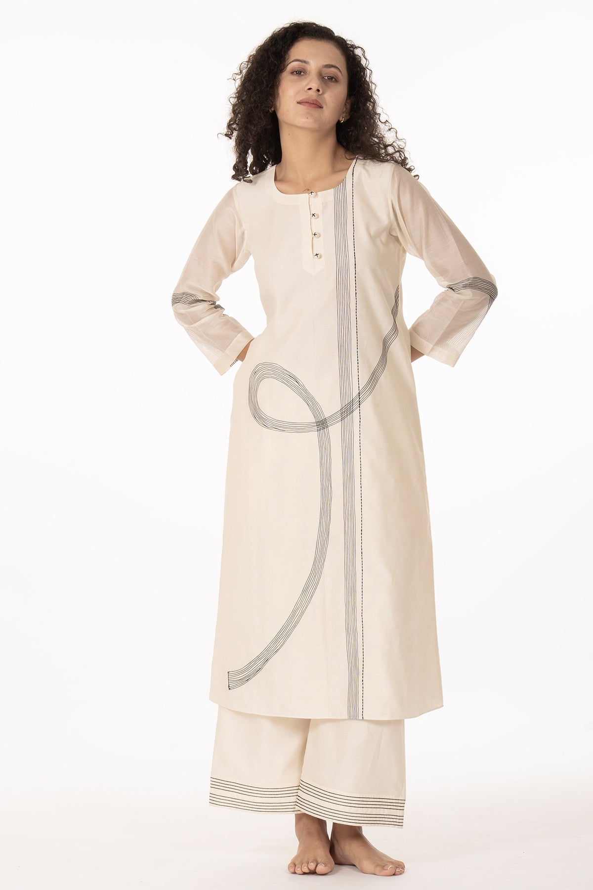 Embroidered Ivory Kurta & Pants