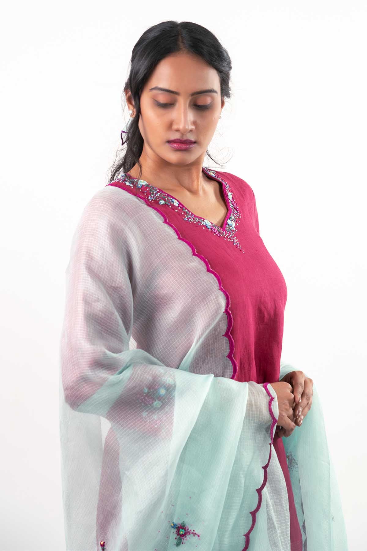 Embroidered Magenta Kurta Set