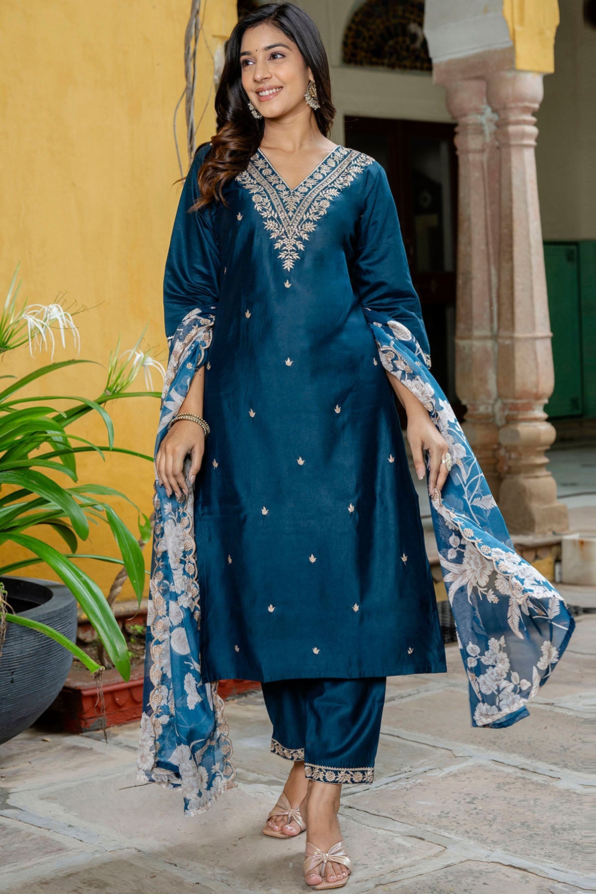 Buy Embroidered Silk Teal Kurta Set for women by Aastha Fashion online available at scrollnshops