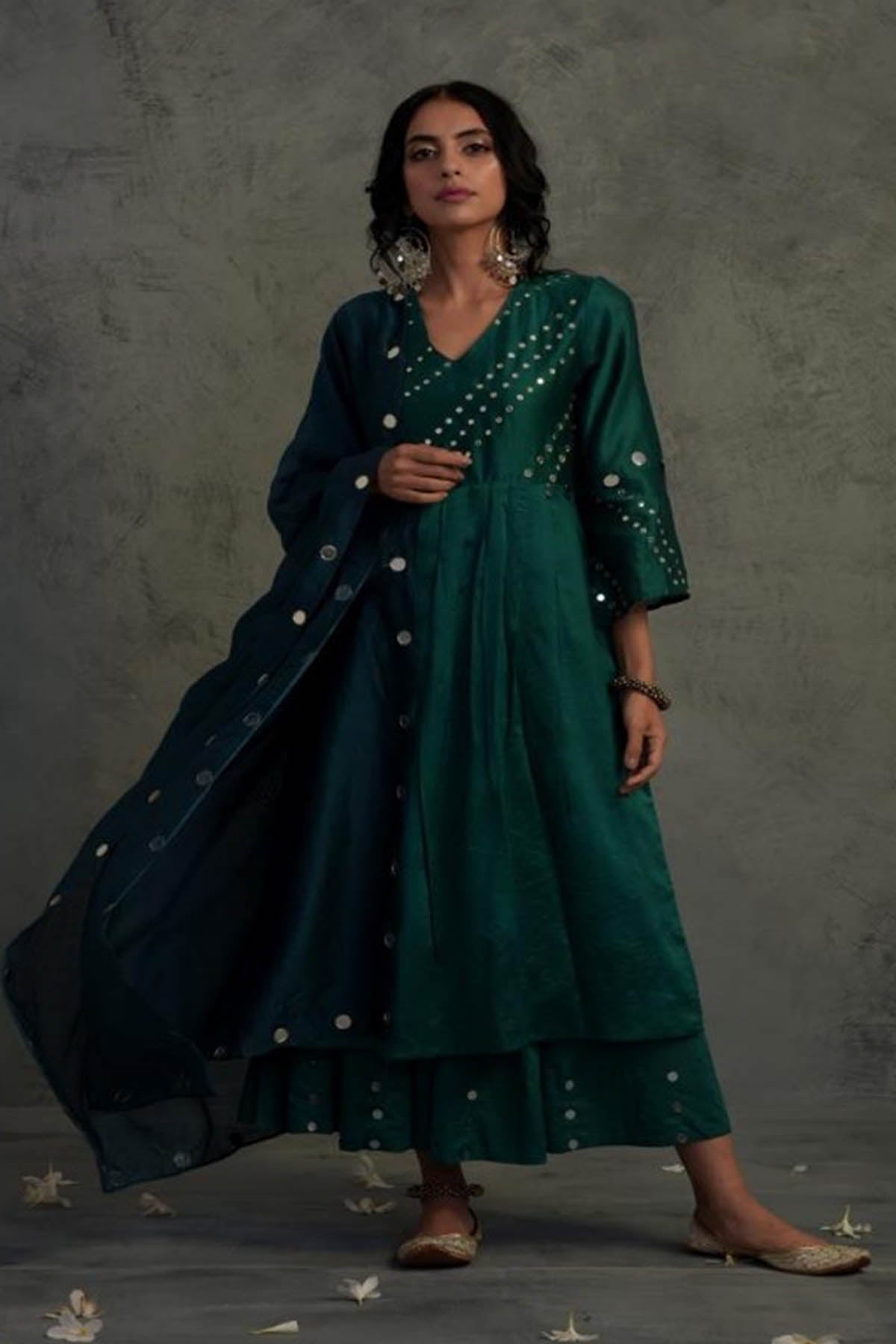 Buy Emerald Green Gathered Kurta Set by Charkhee for women online at ScrollnShops