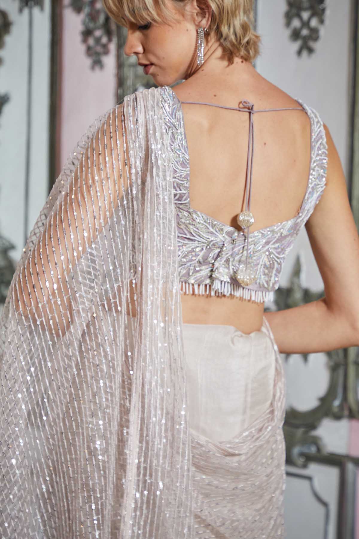 Feather Border Saree