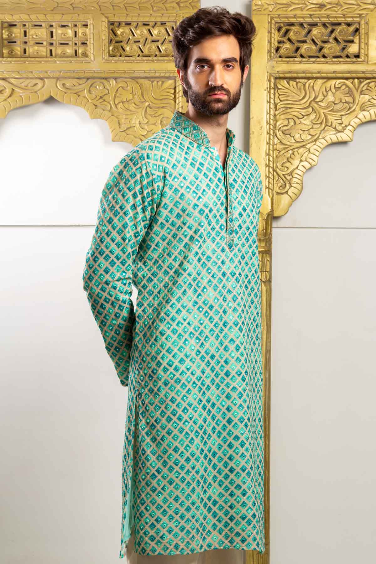 Firoza Embroidered Kurta