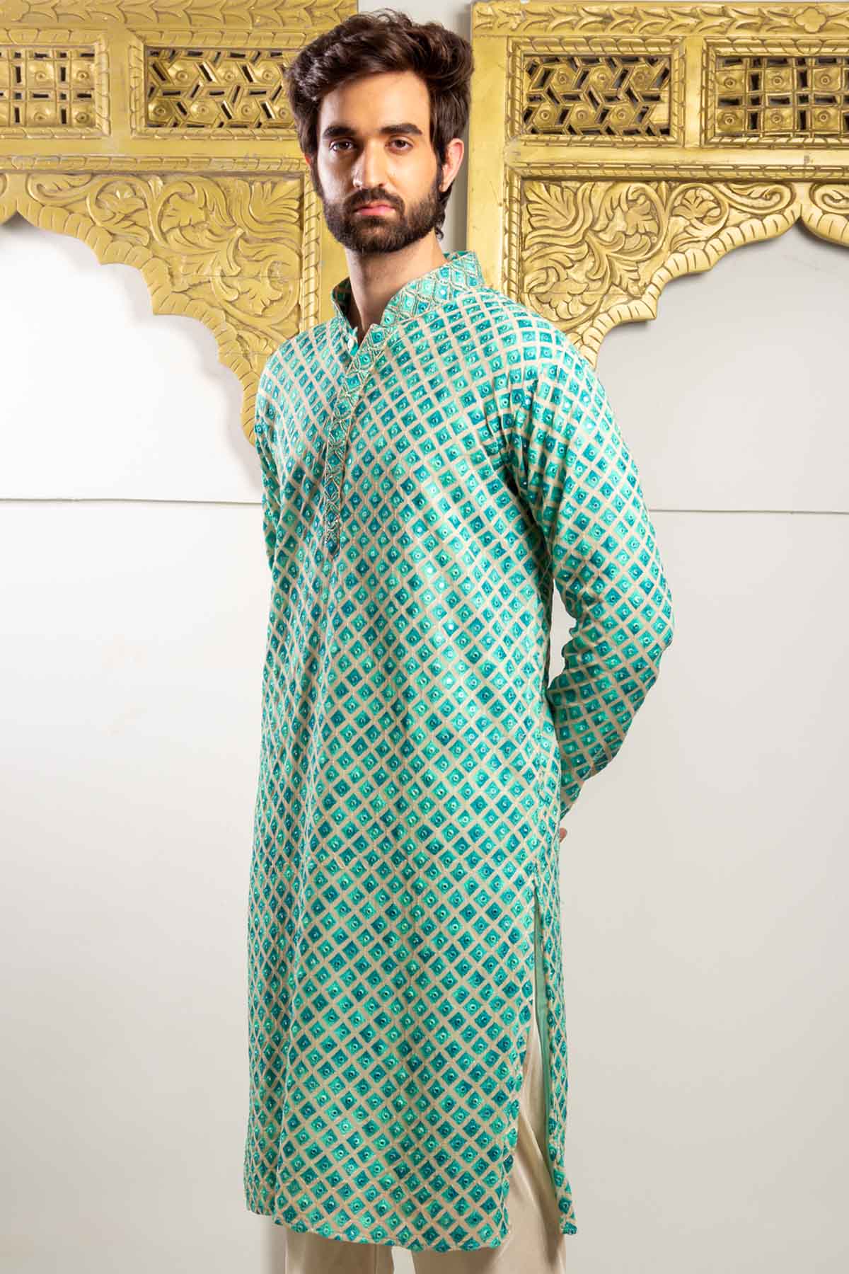 Firoza Embroidered Kurta