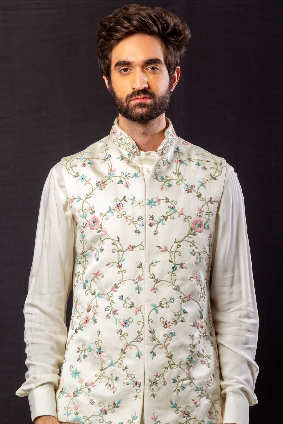 Floral Embroidered Bundi Set