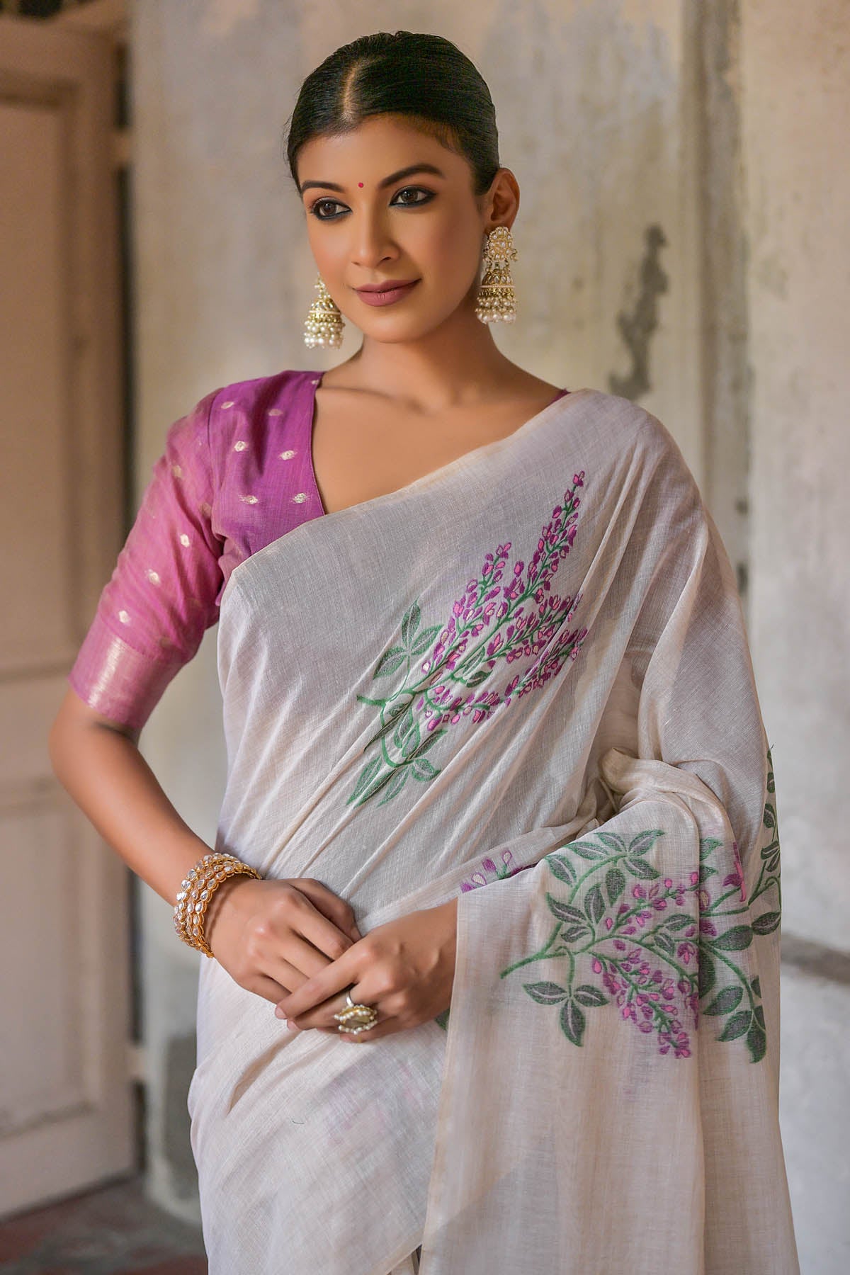 Floral Woven Butta Saree