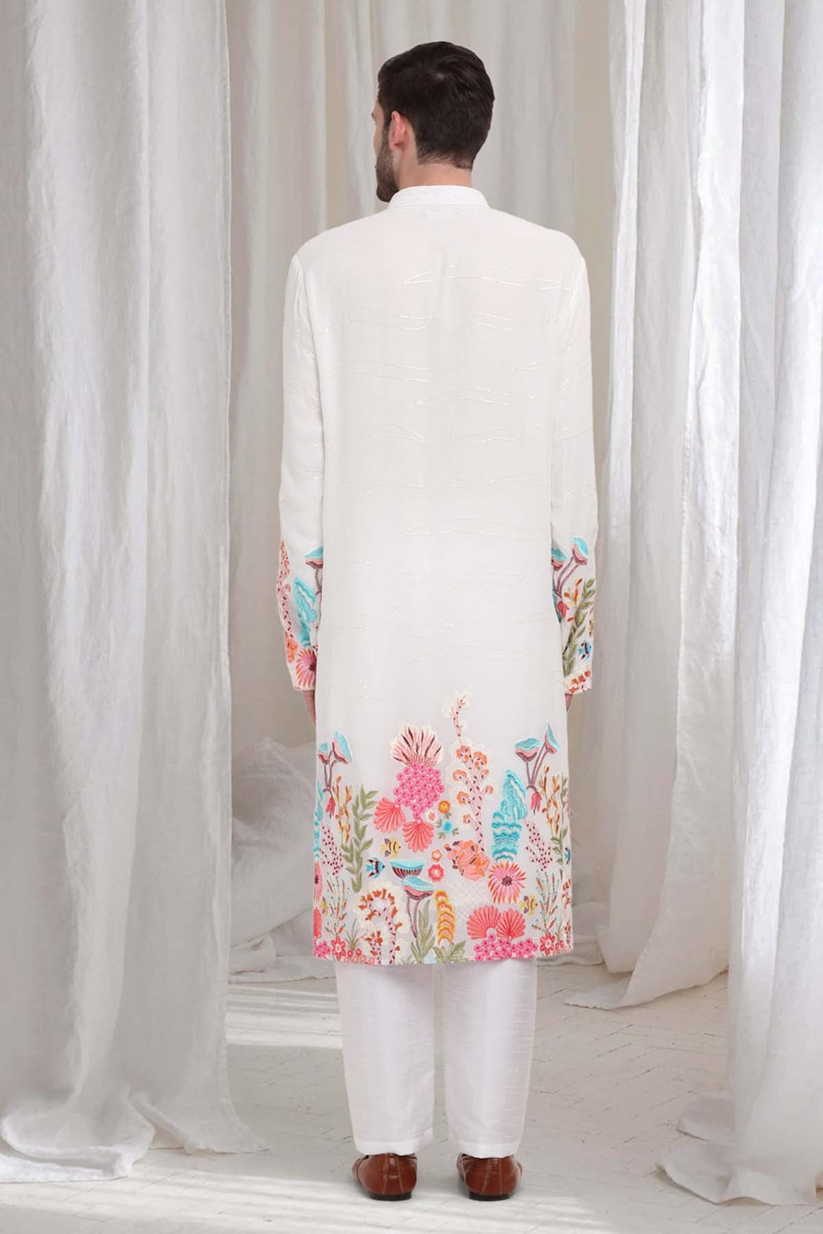 Mandarin Collar White Kurta Set