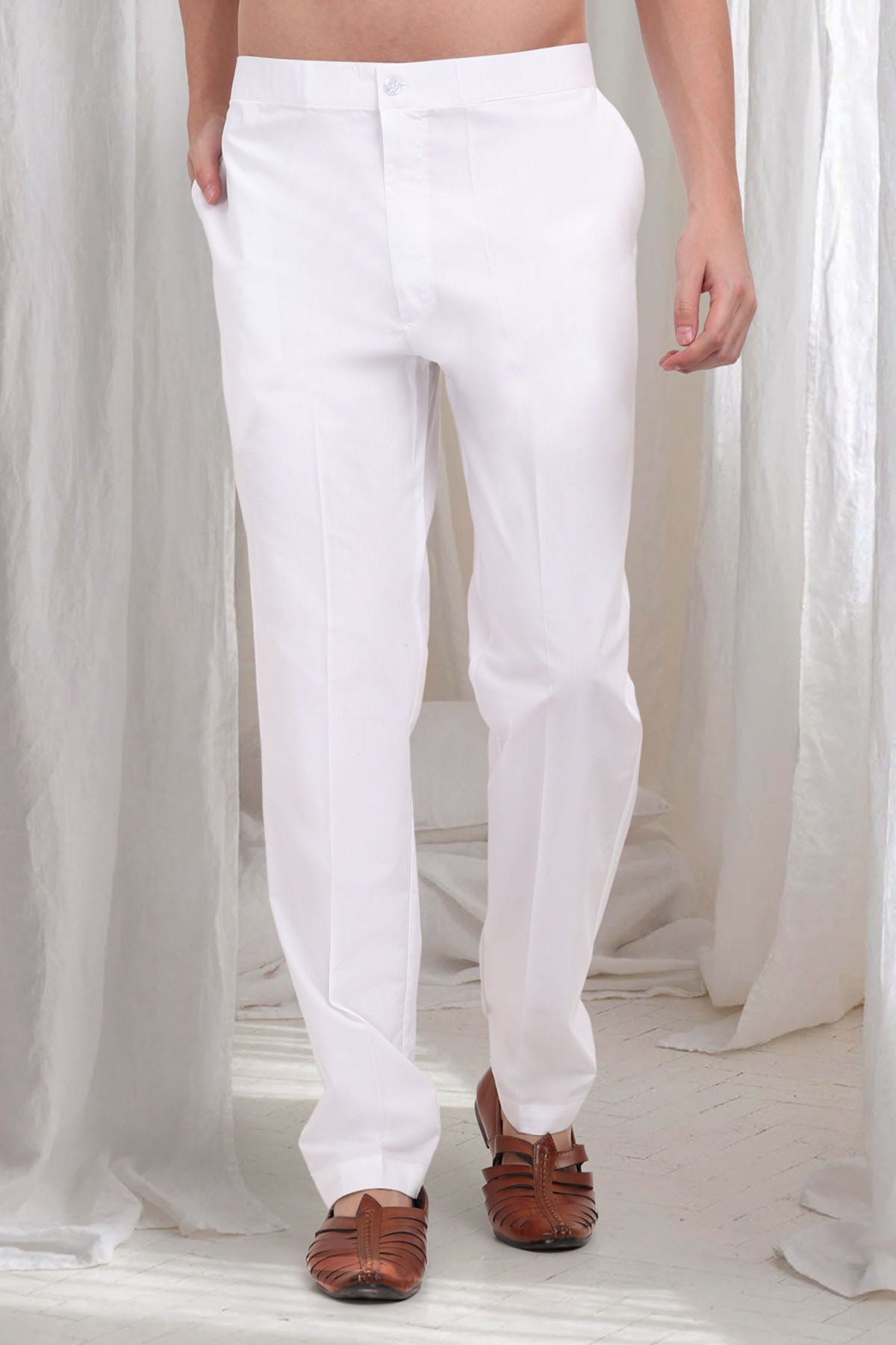 Mandarin Collar White Kurta Set