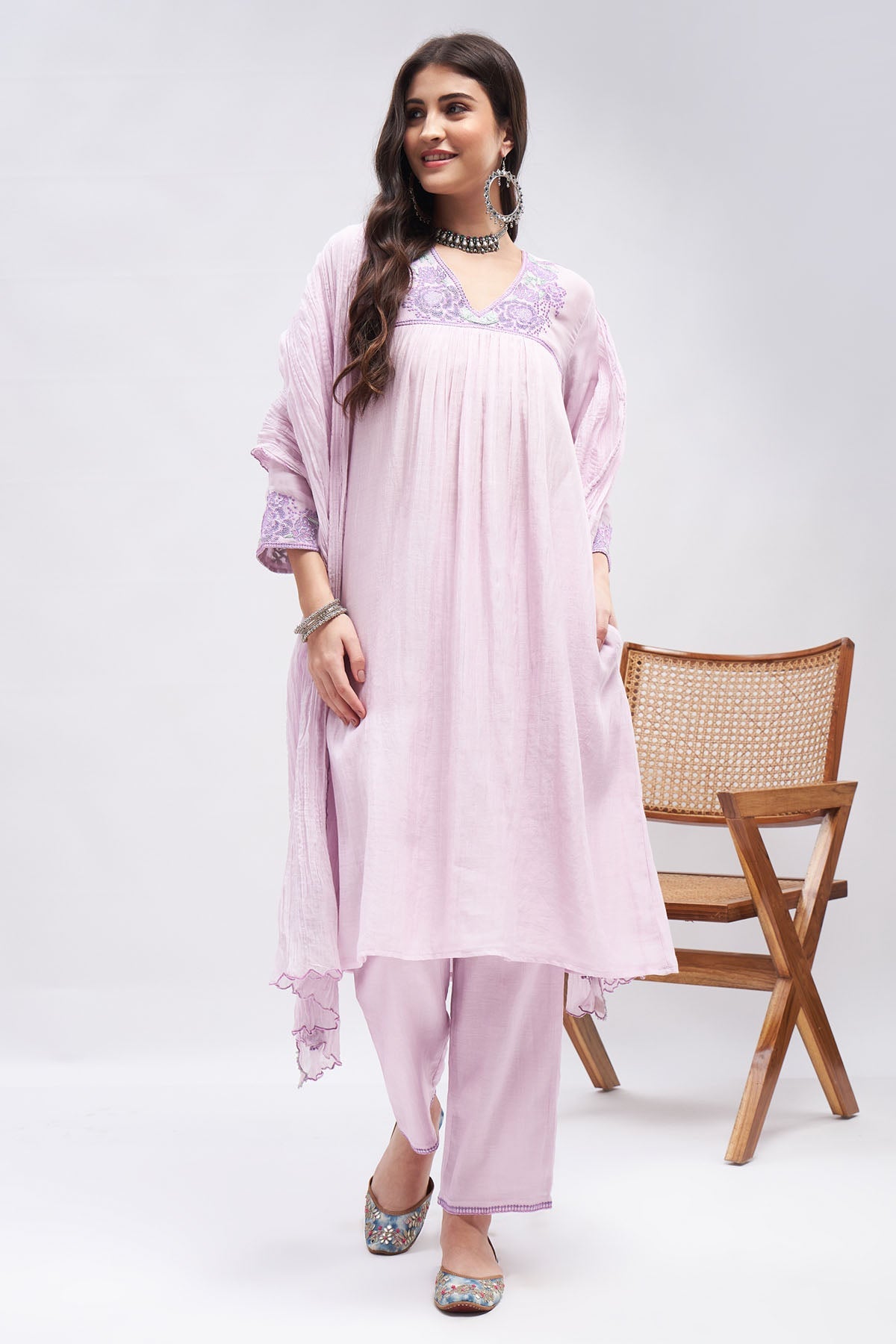 Floral Motif Lilac Kurta Set