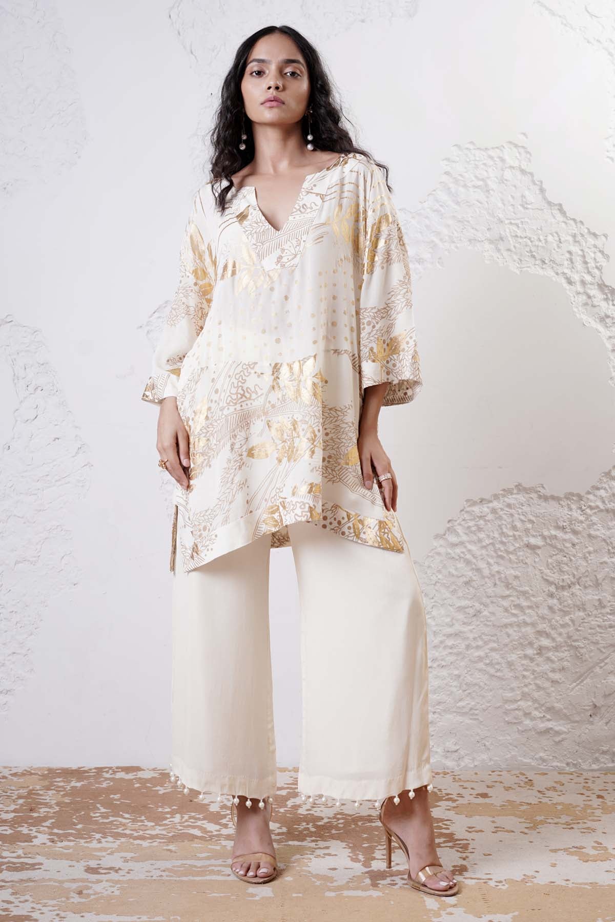 Shwetanga Foil Printed Ivory Kurta Set for women online at ScrollnShops