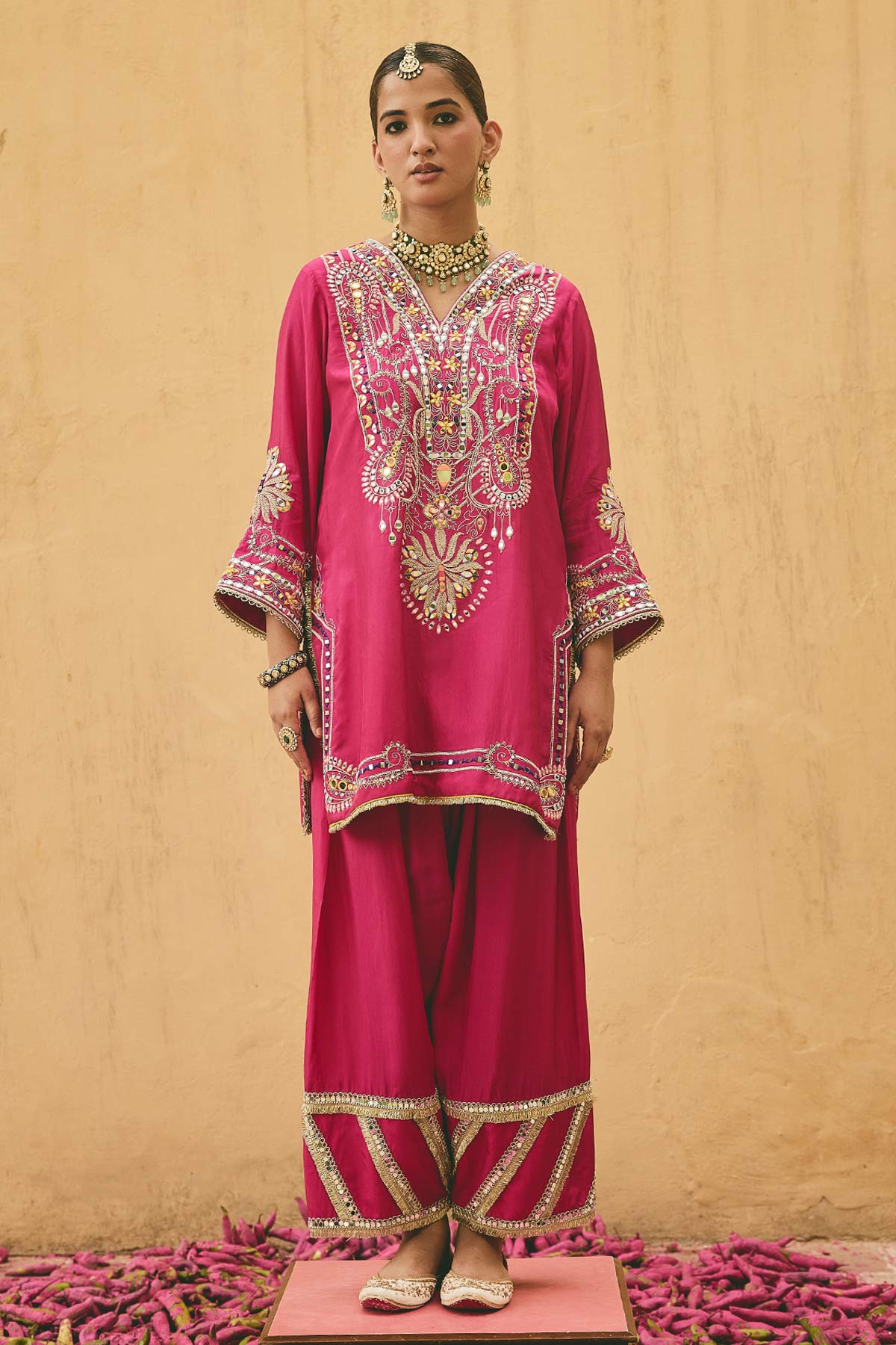 Buy Fuchsia Bamboo Zari Kurta Set for women by Ajiesh Oberoi online available at scrollnshops