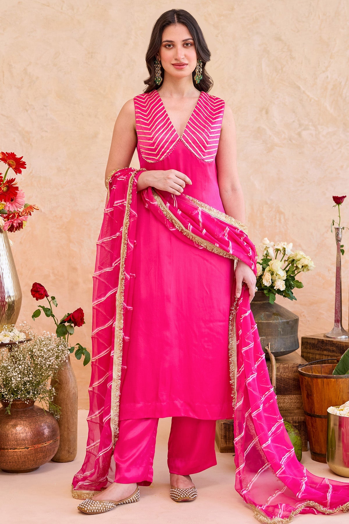 Buy Fuchsia Gota Patti Kurta Set for women by Taro India online available at scrollnshops
