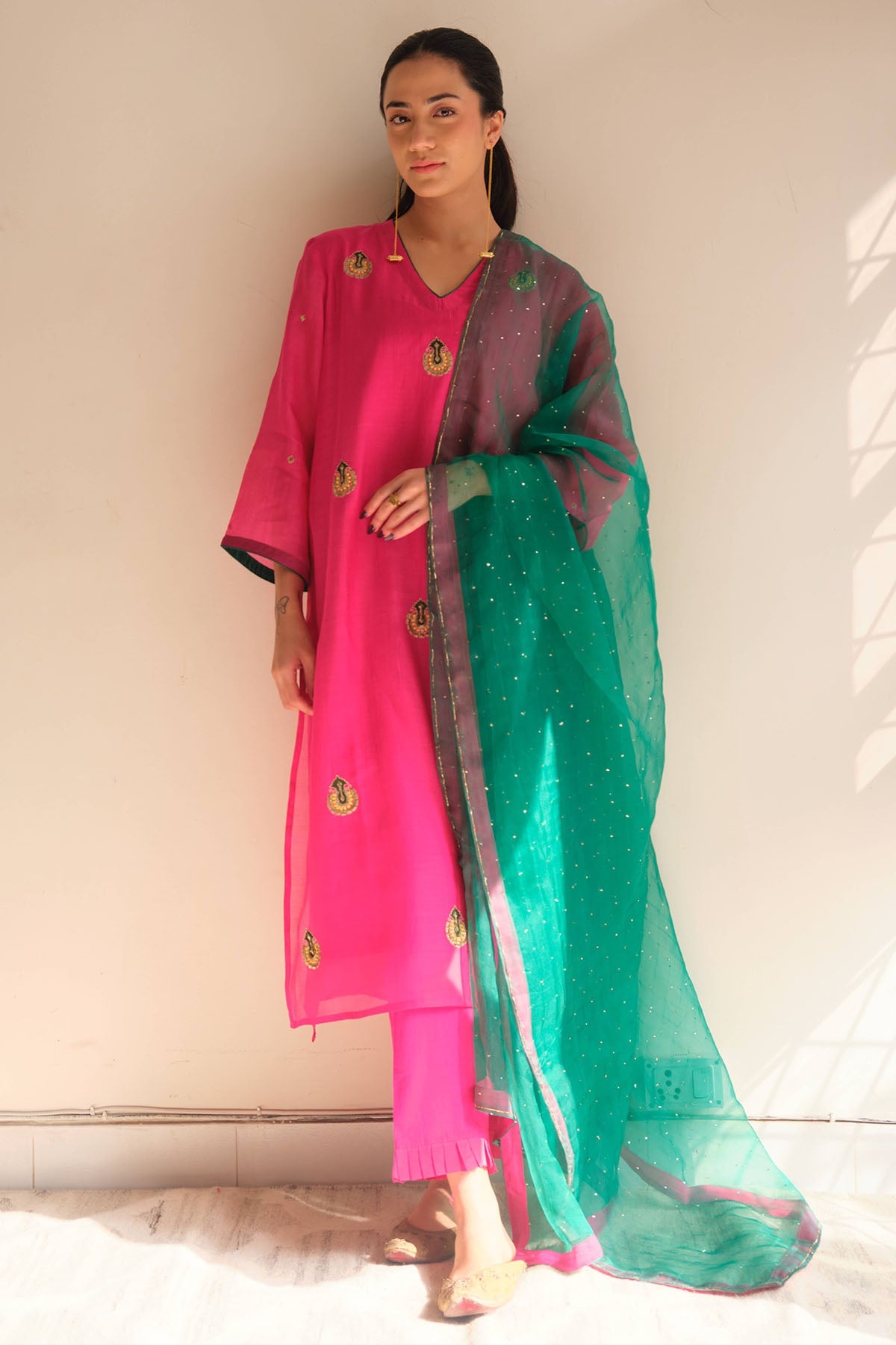 Buy Fuchsia Resham & Zari Kurta Set for women by Juanita by Shubda online available at scrollnshops